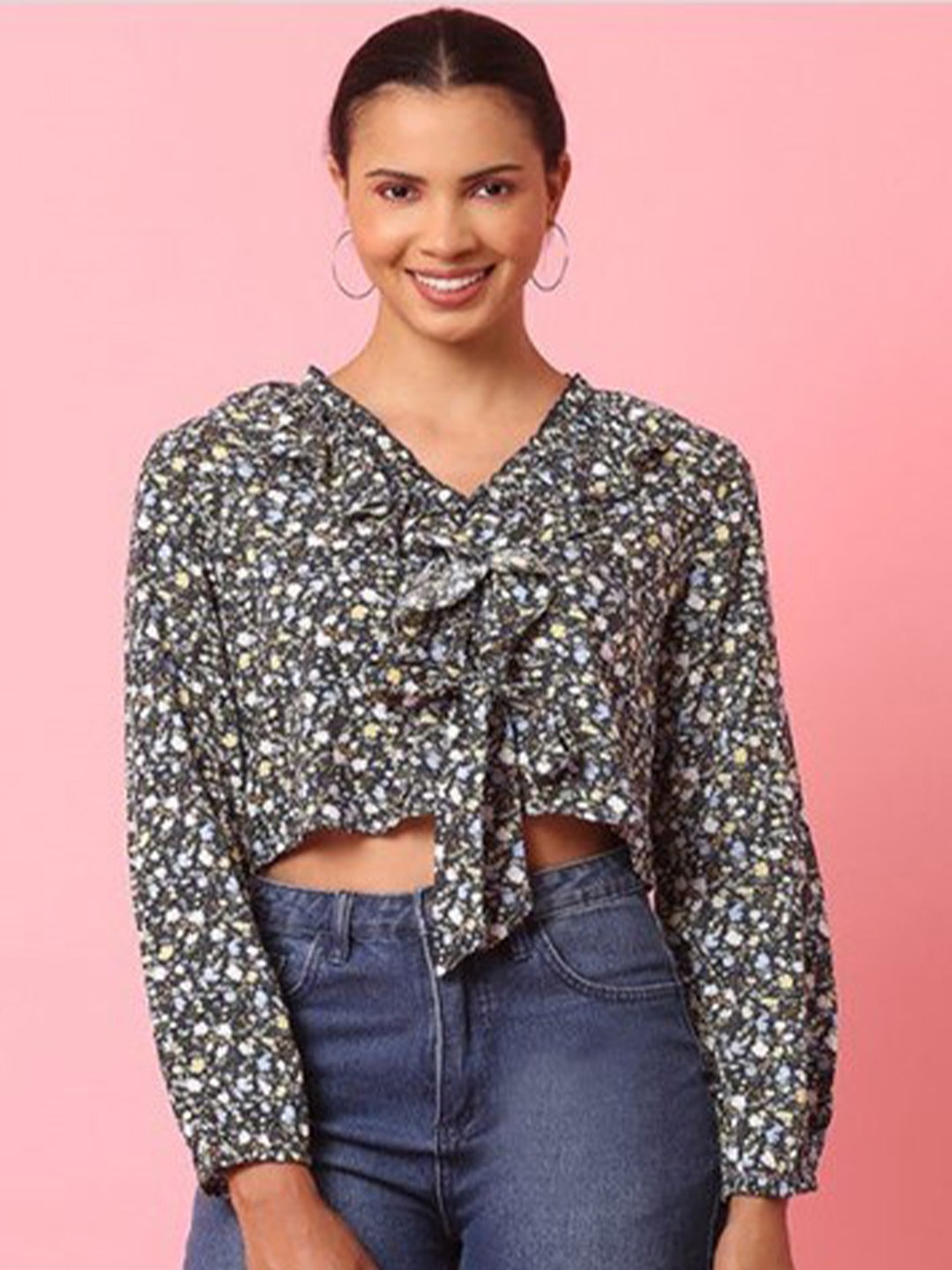 

Aila Floral Printed Tie-Up Neck Crop Cotton Top, Black