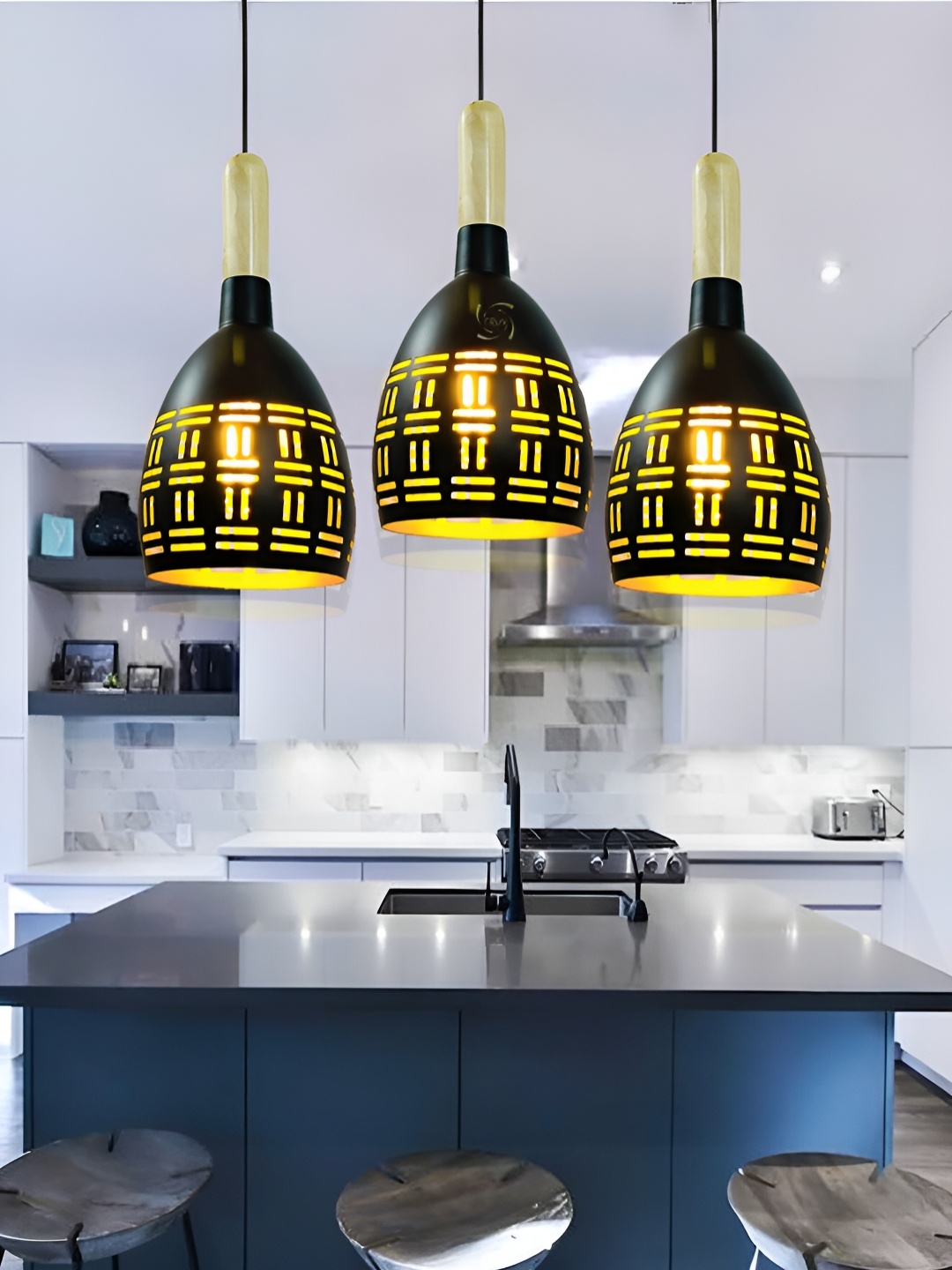 

Cruv Black 3 Pieces Semi Sphere Aluminium Ceiling Lamps