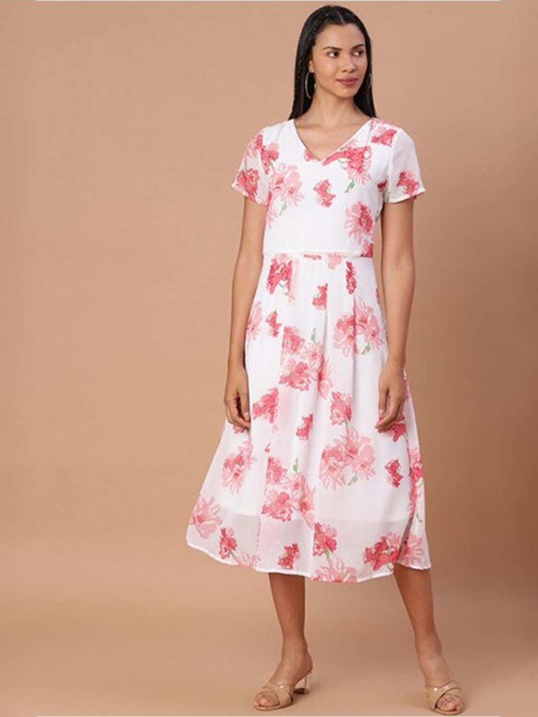

Aila Floral Print V-Neck Pleated Fit & Flare Midi Dress, White