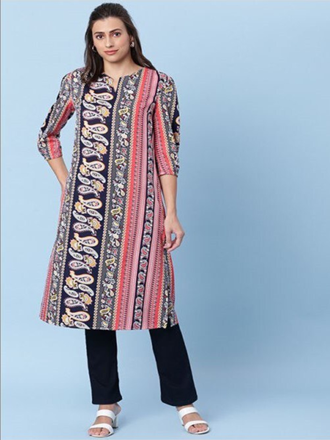 

Aila Ethnic motifs Printed Round Neck A-Line Kurta, Blue