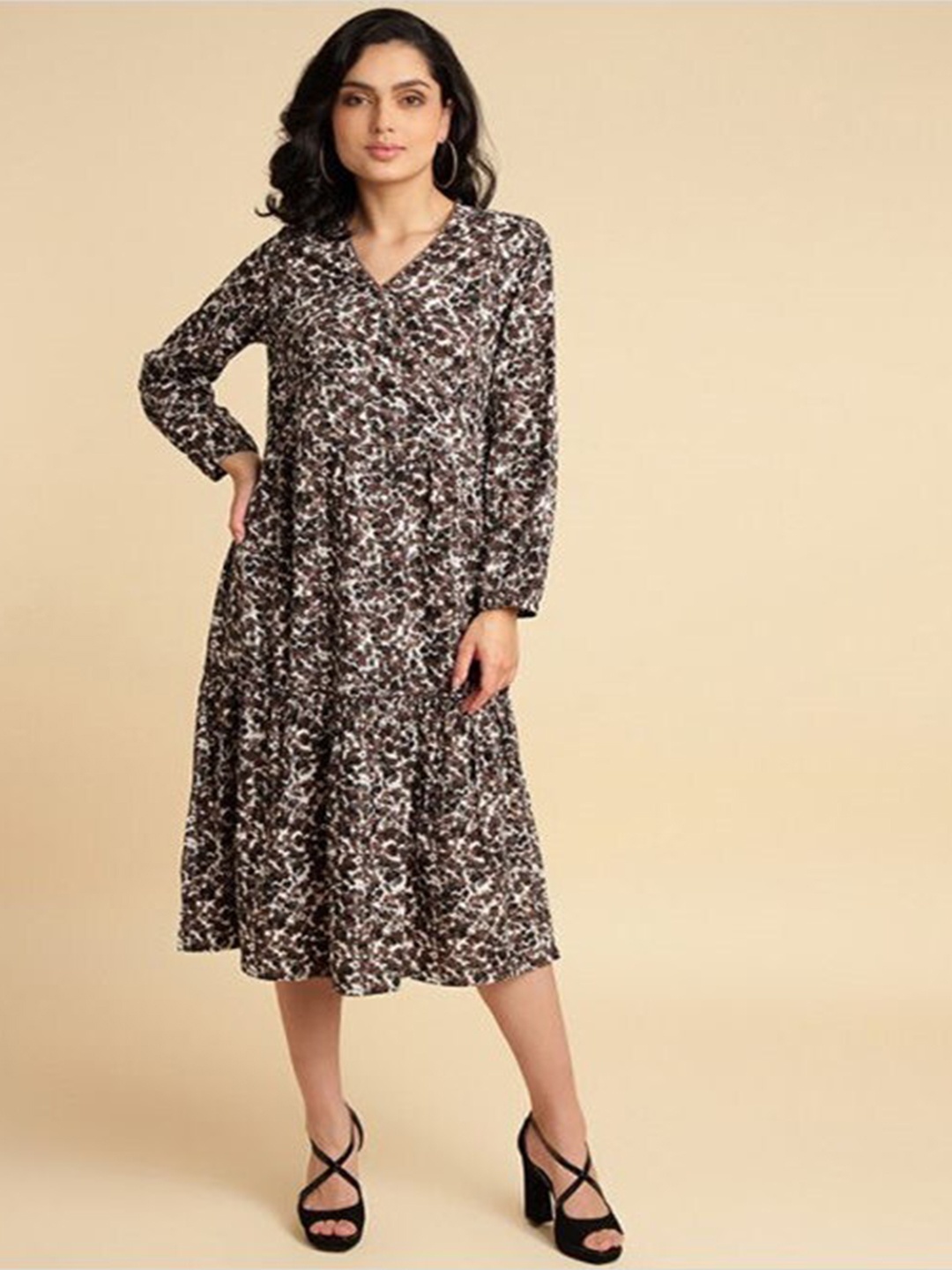 

Aila Multicoloured Print Fit & Flare Midi Dress, Multi