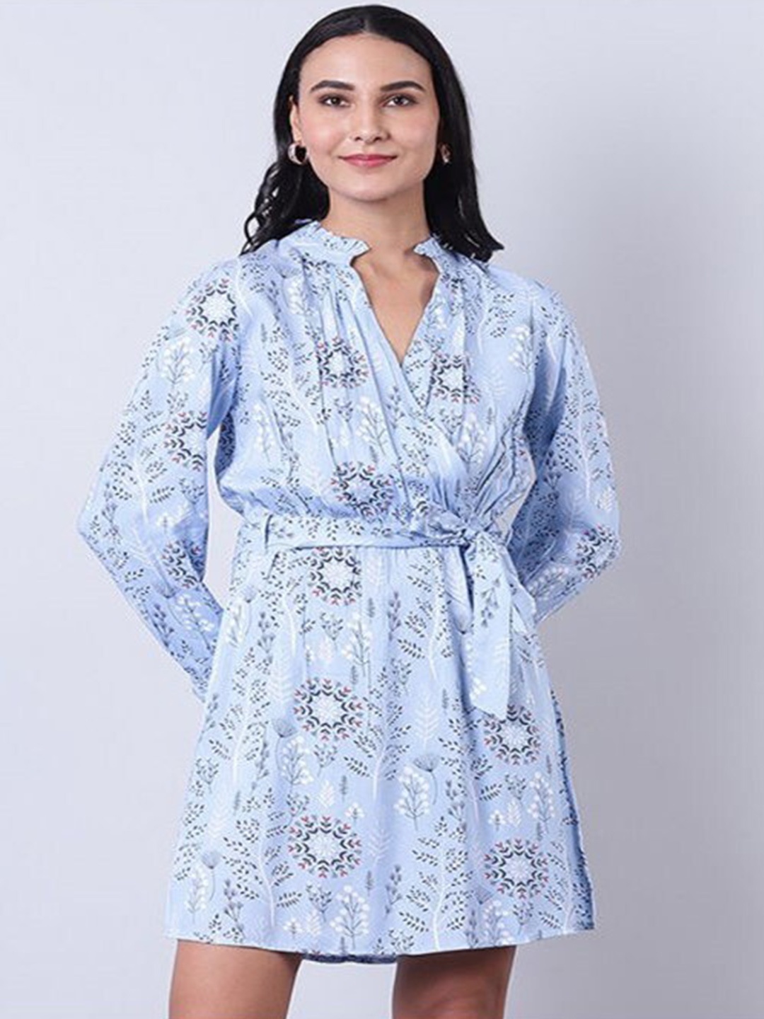 

Aila Floral Print Mandarin Collar Cuffed Sleeves Fit & Flare Tie-Ups Dress, Blue