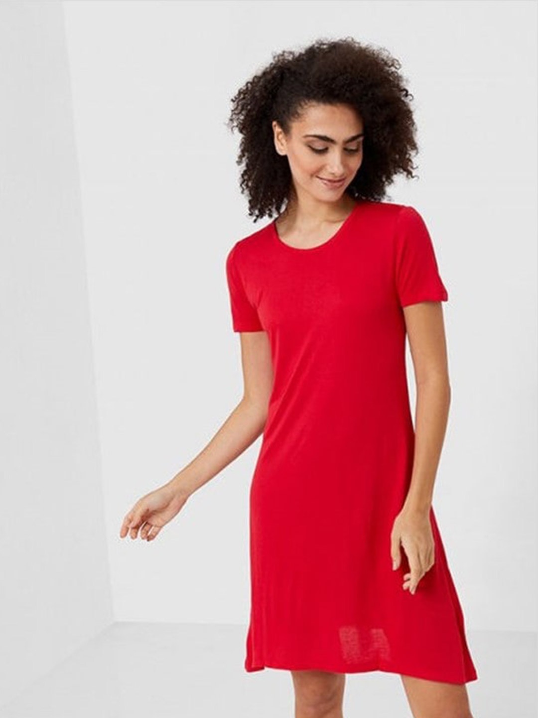 

Aila Round Neck T-shirt Dress, Red