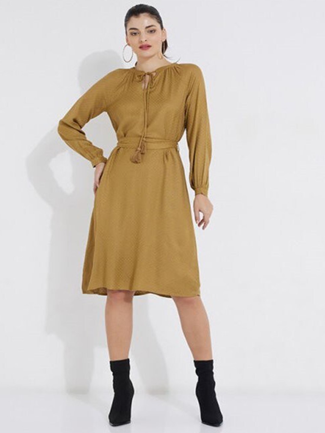 

Aila Self Design Tie-Up Neck Cotton Fit & Flare Dress, Brown