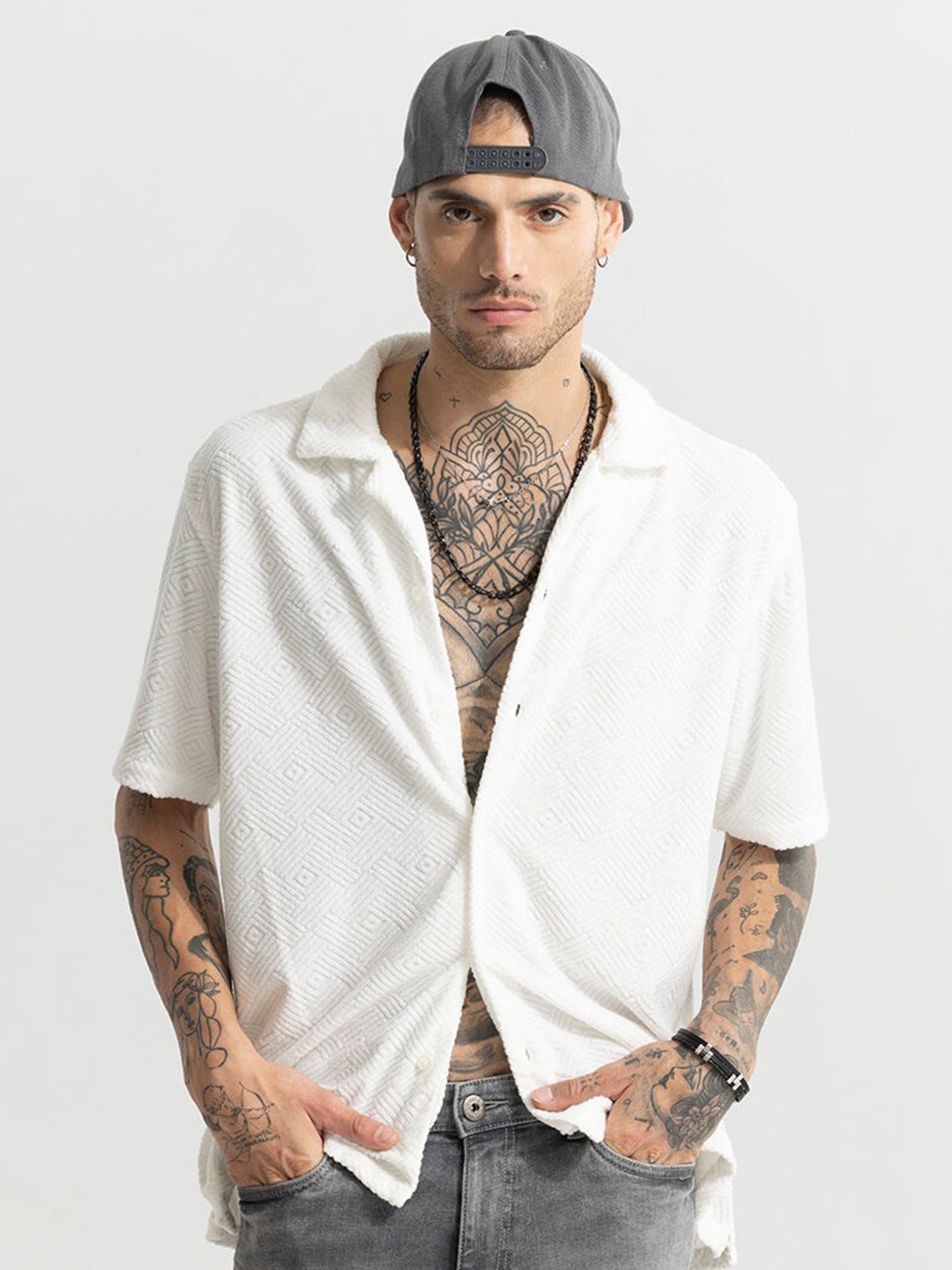 

Snitch White Self Design Textured Cuban Collar Classic Oversized Casual Shirt