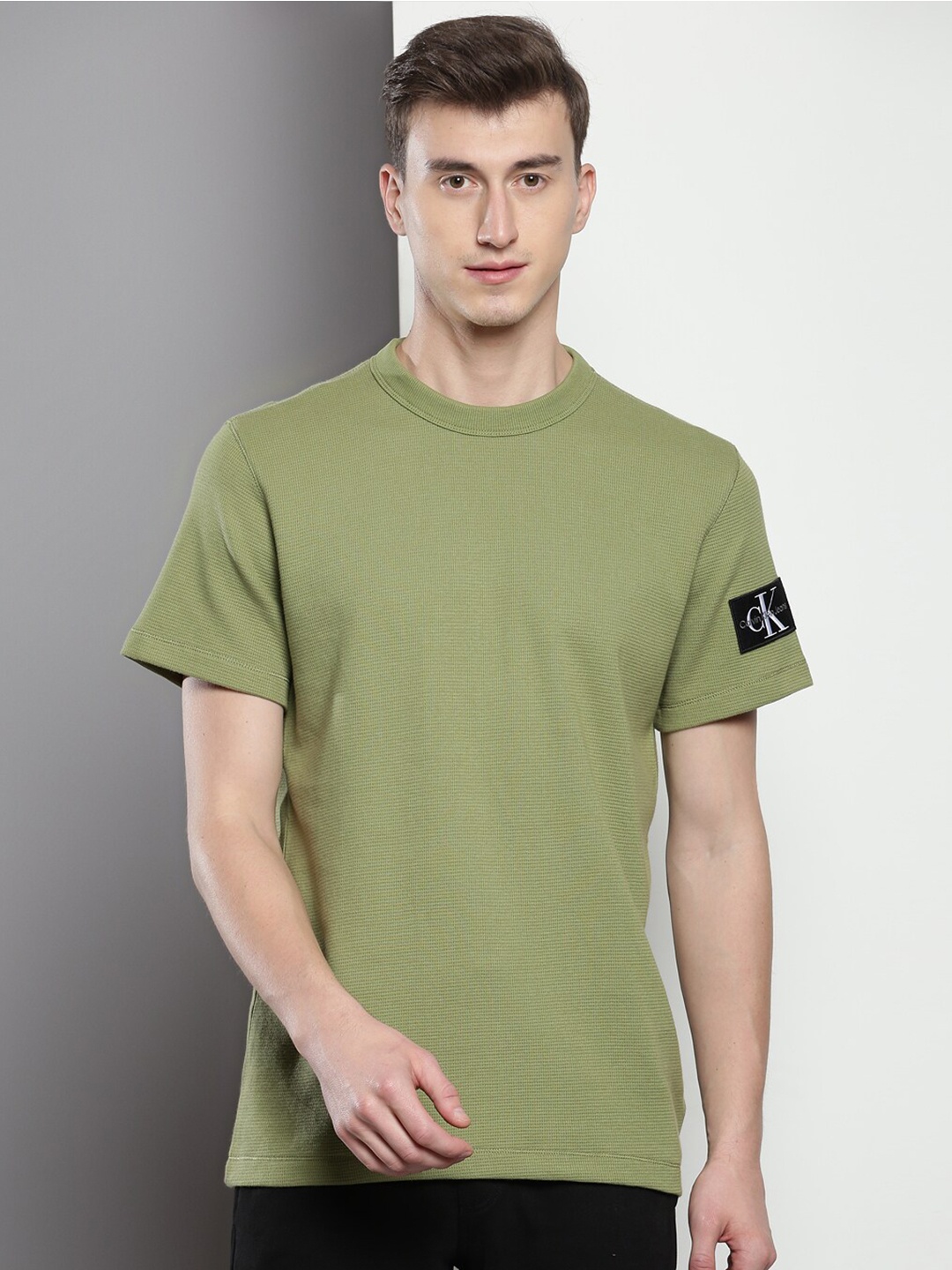 

Calvin Klein Jeans Round Neck Cotton T-shirt, Olive