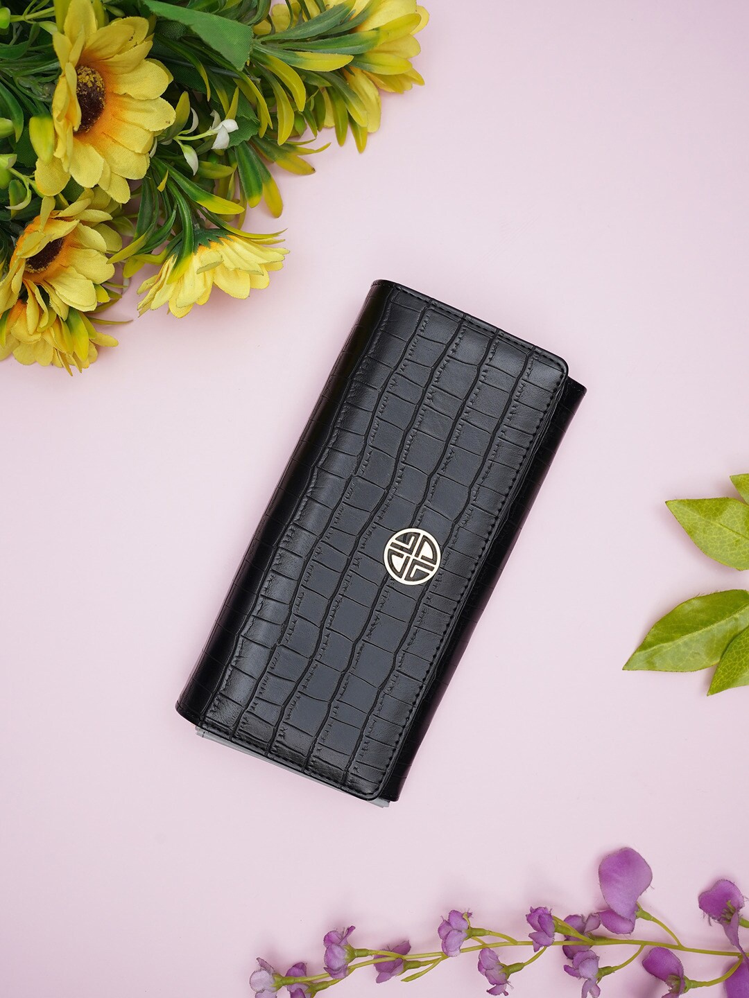 

Carlton London Women Textured Envelope Wallet, Black