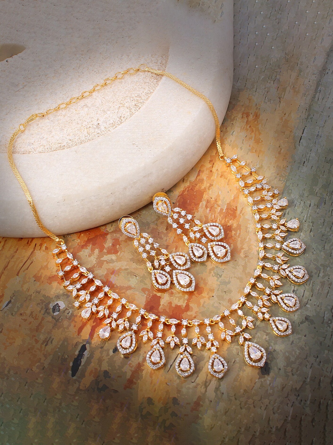 

Mirana Gold Plated Cubic Zirconia Jewellery Set