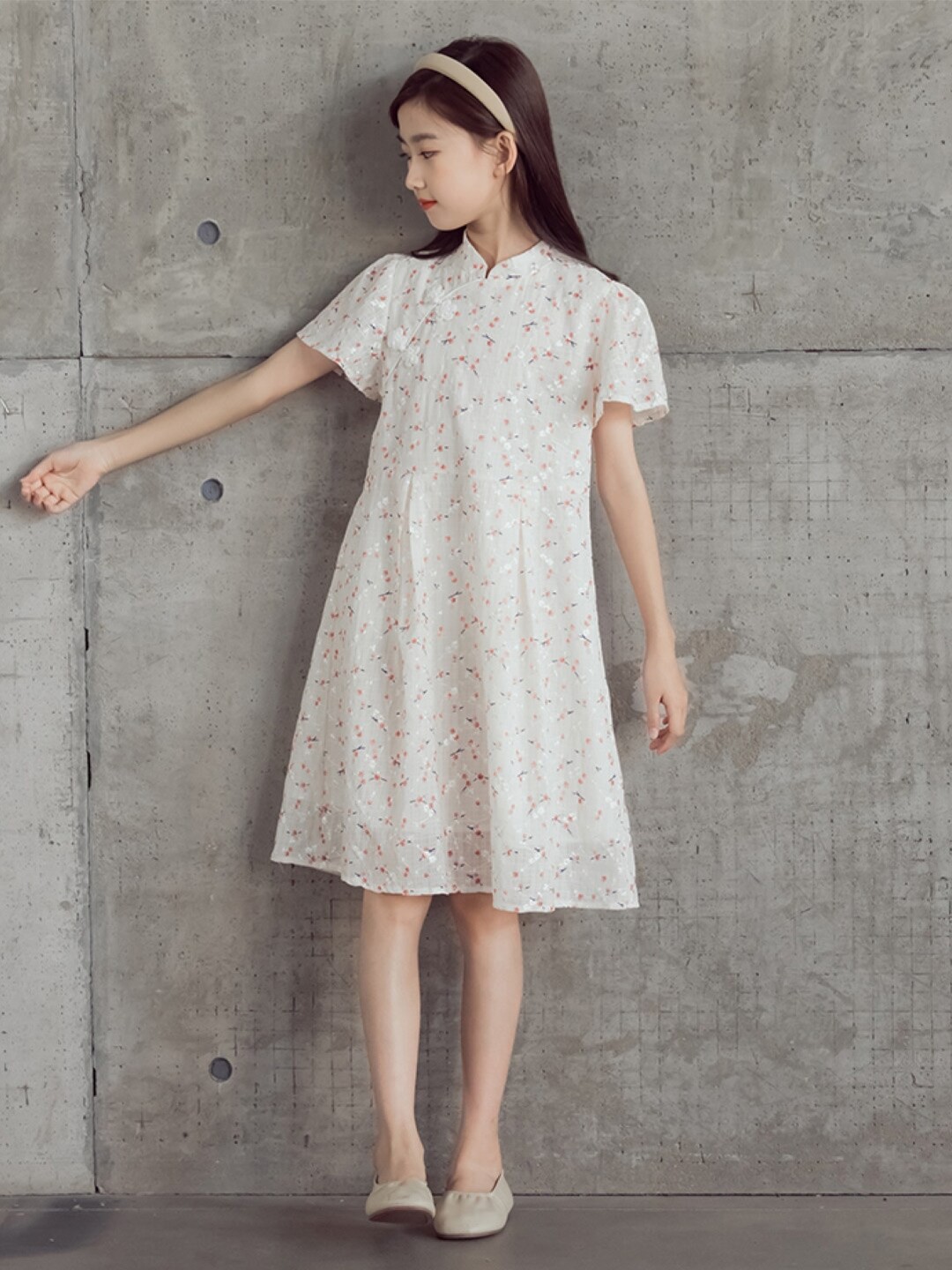 

StyleCast White Girls Floral Embroidered Mandarin Collar A-Line Dress, Off white