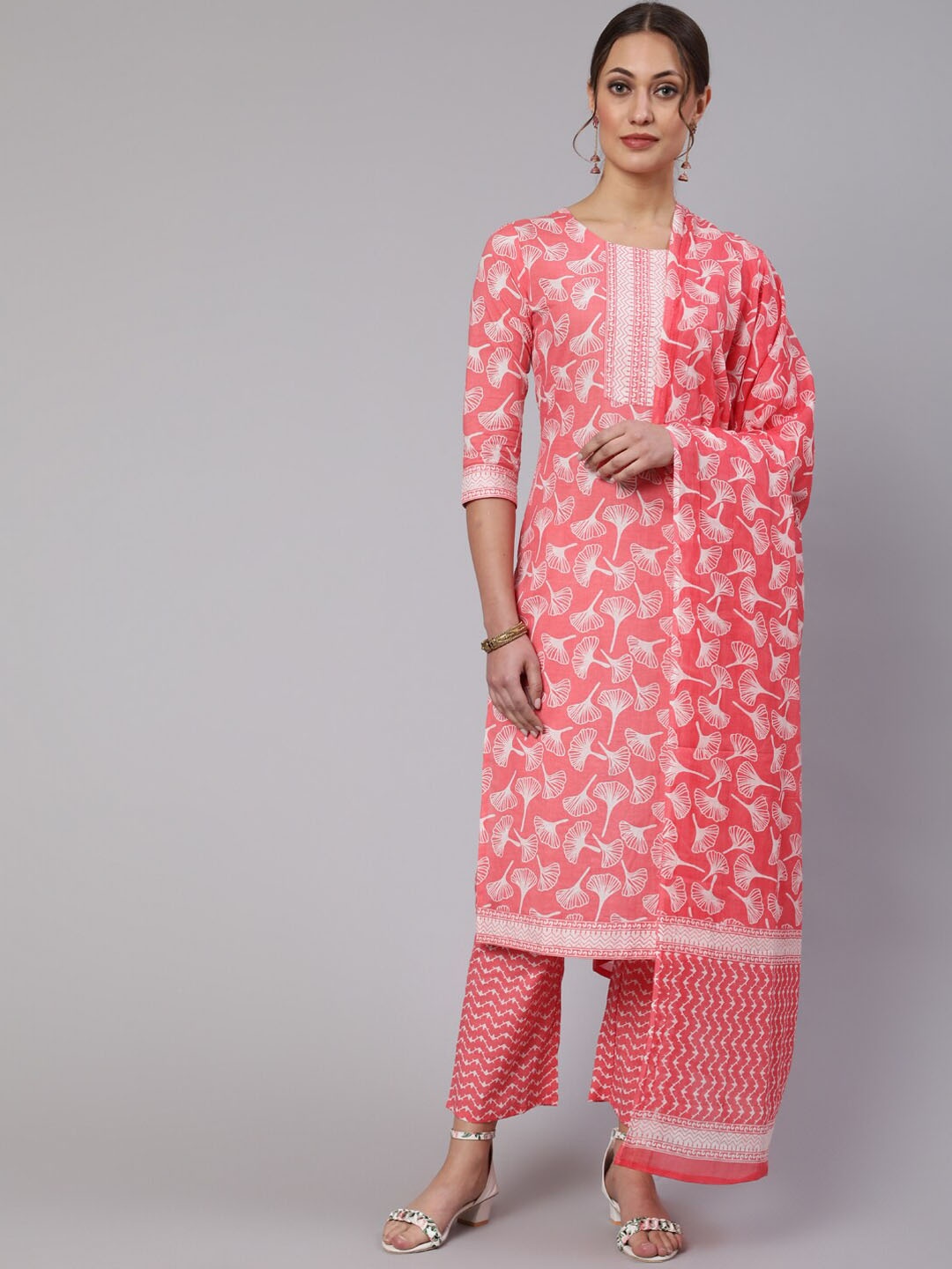 

WOMENCLICK Floral Printed Regular Pure Cotton Kurta With Trousers & Dupatta, Pink