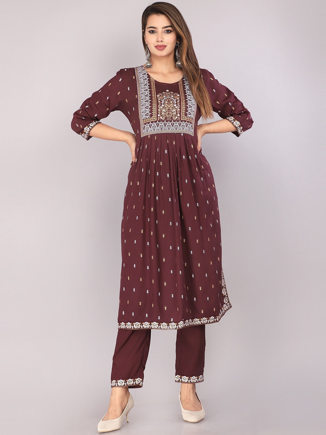 

MARISY Ethnic Motifs Printed V-Neck Empire Kurta with Trousers, Coffee brown