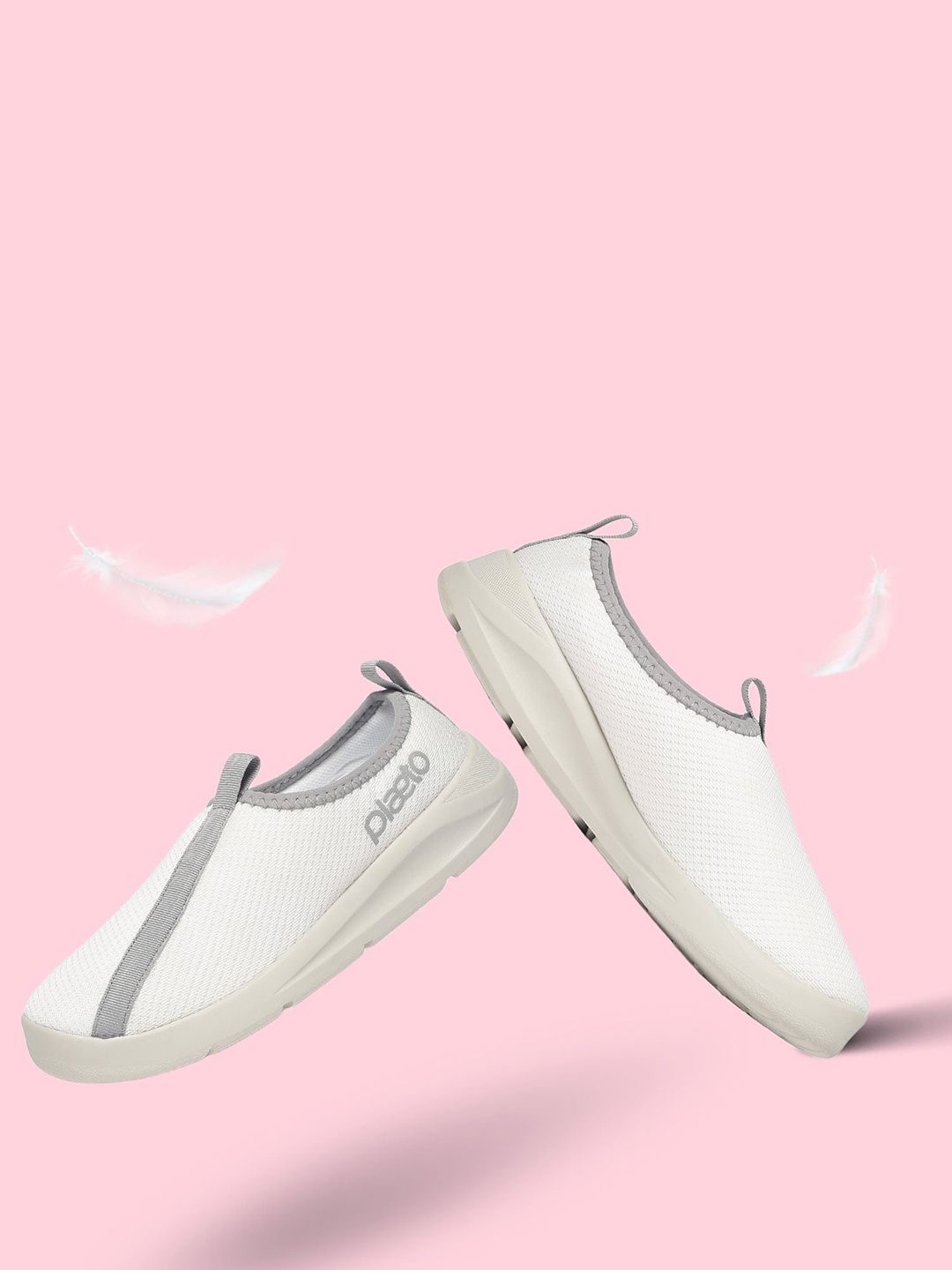 

plaeto Women EZPlay Lightweight Air Mesh Slip-On Walking Shoes, White