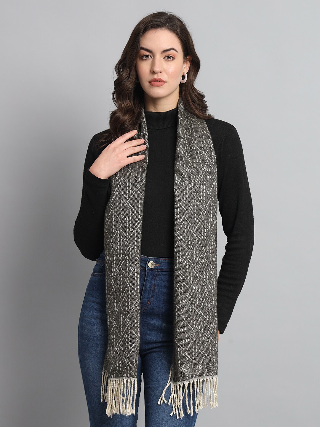 

HANDICRAFT PALACE Printed Reversible Woollen Scarf, Grey