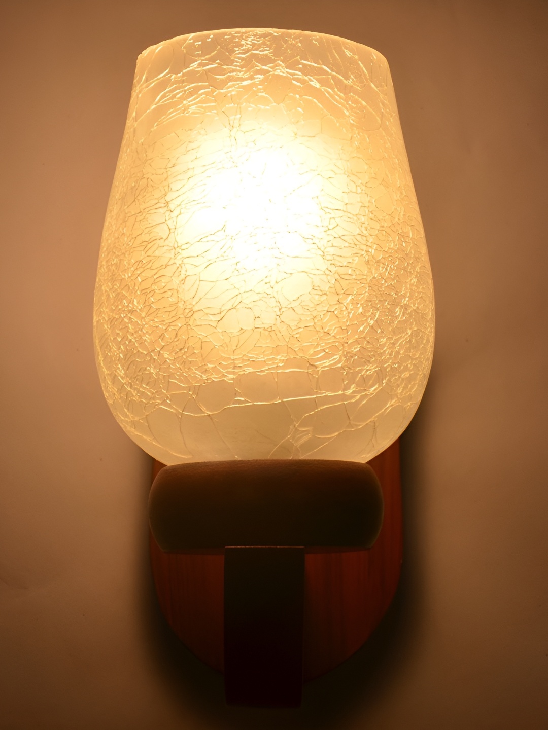 

Afast White & Brown Textured Abstract Shaped Glass Wall Lamp