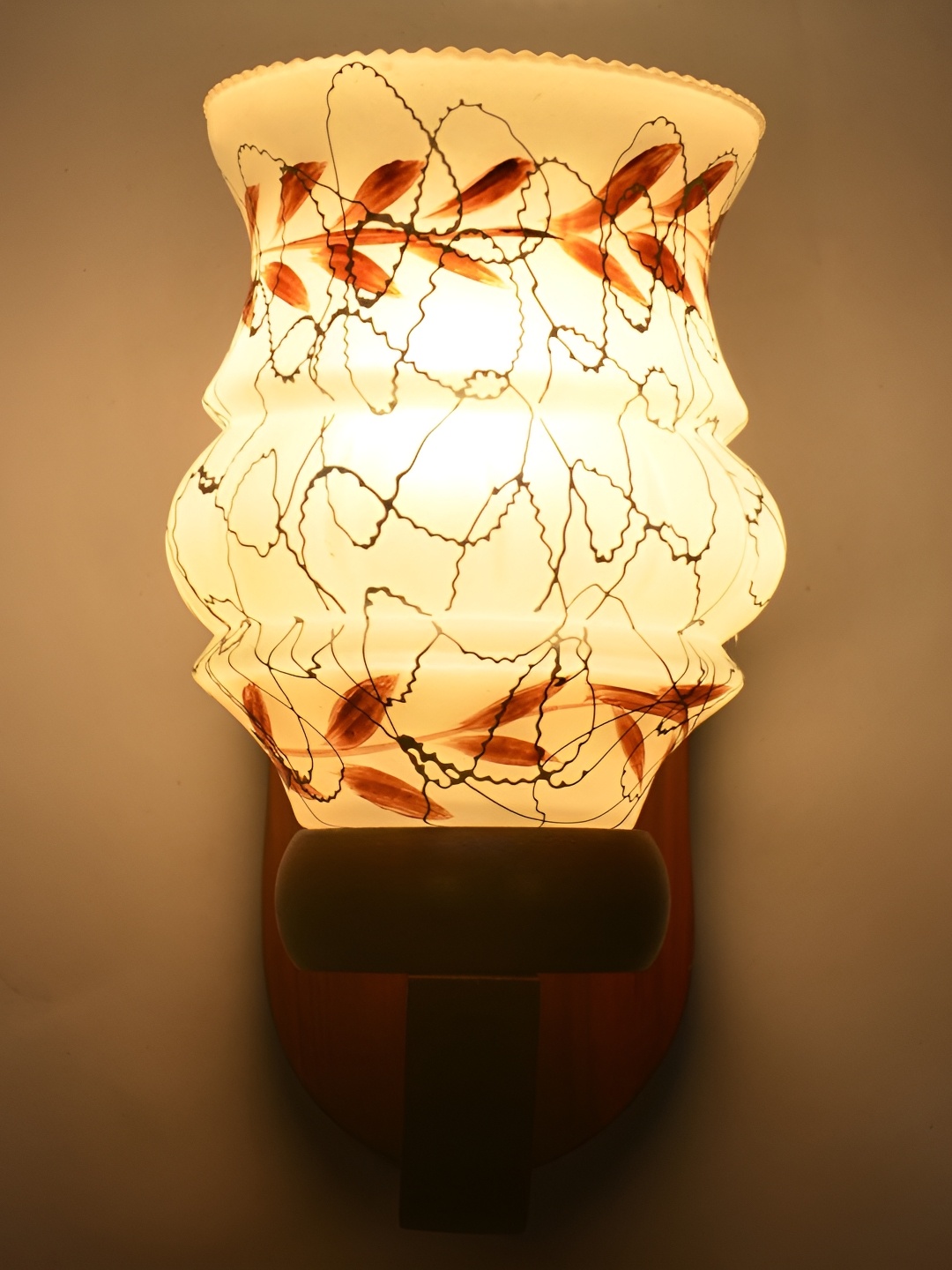 

Afast White Glass Wall Lamp