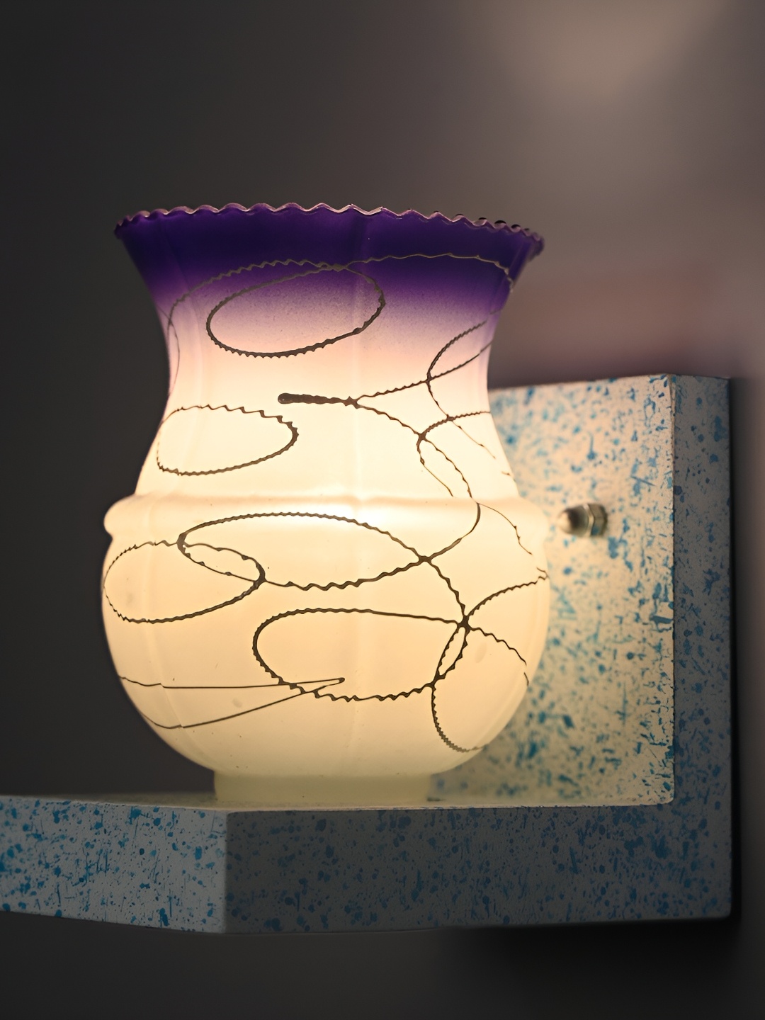 

Afast White & Blue Abstract Glass Wall Lamp