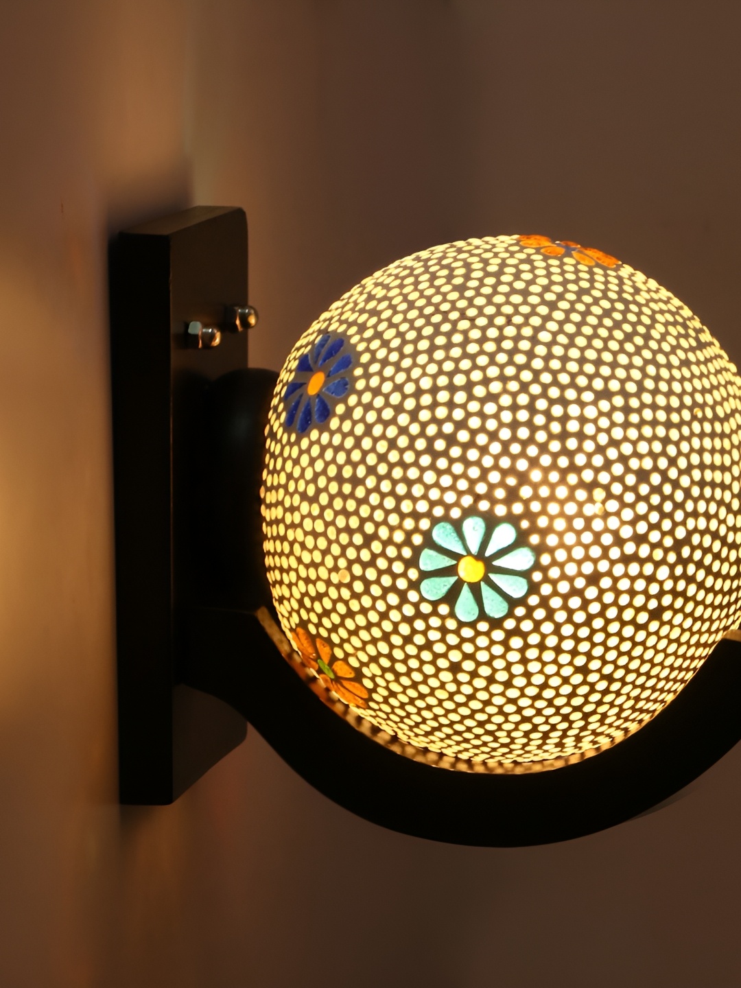 

Afast White Textured Glass Spherical Wall Lamp