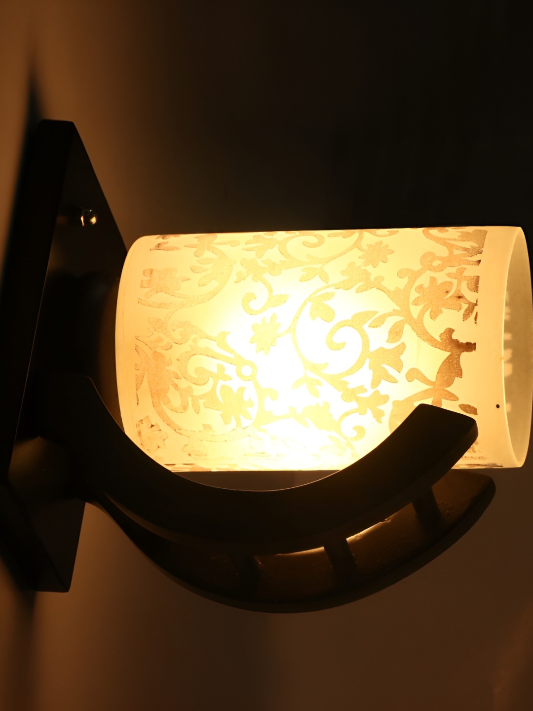 

Afast Yellow & Black Printed Cylindrical Shaped Glass Wall Lamp