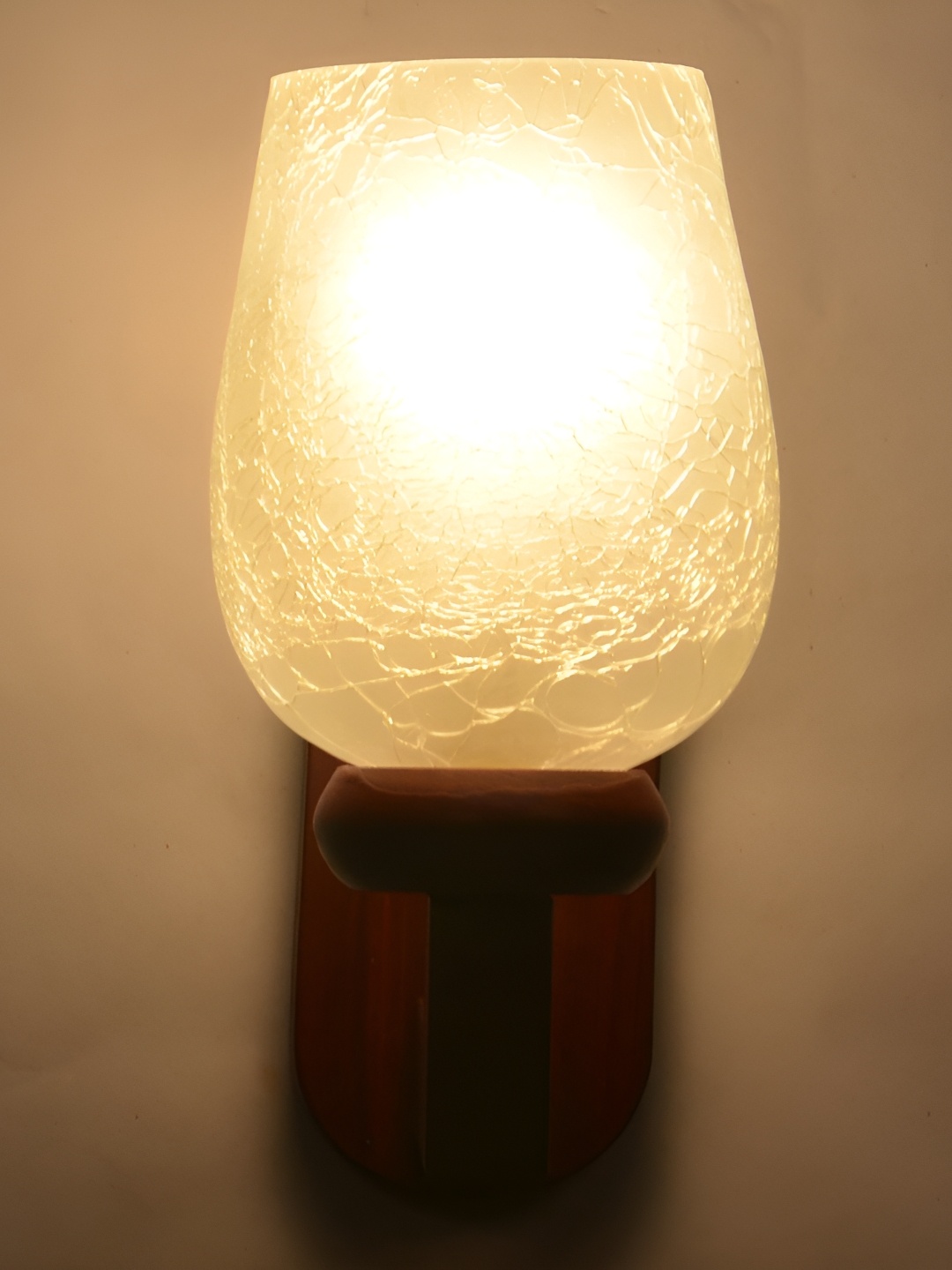 

Afast White & Brown Textured Abstract Shaped Glass Wall Lamp