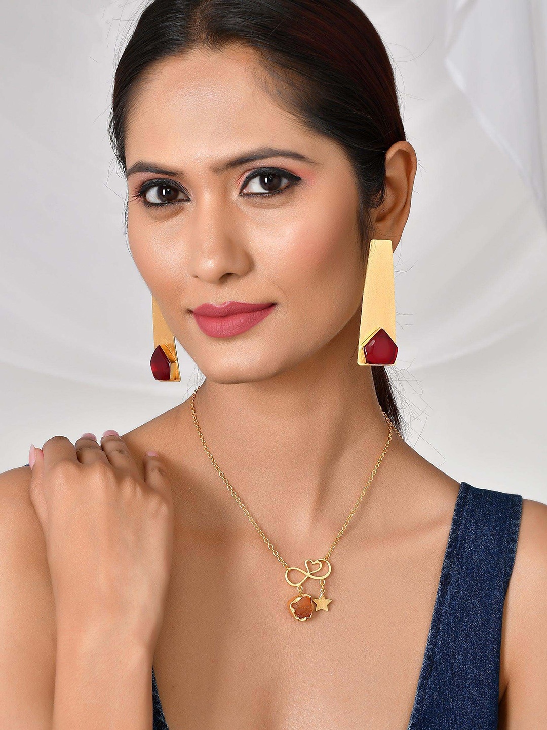 

ZURII Brass Plated Drop Earrings, Gold