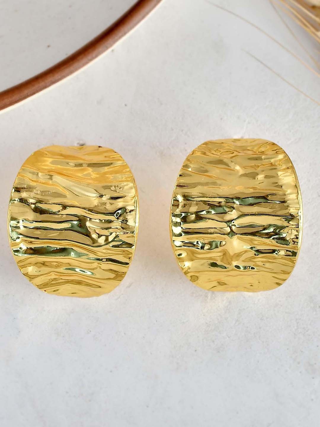 

ZURII Brass-Plated Studs Earrings, Gold