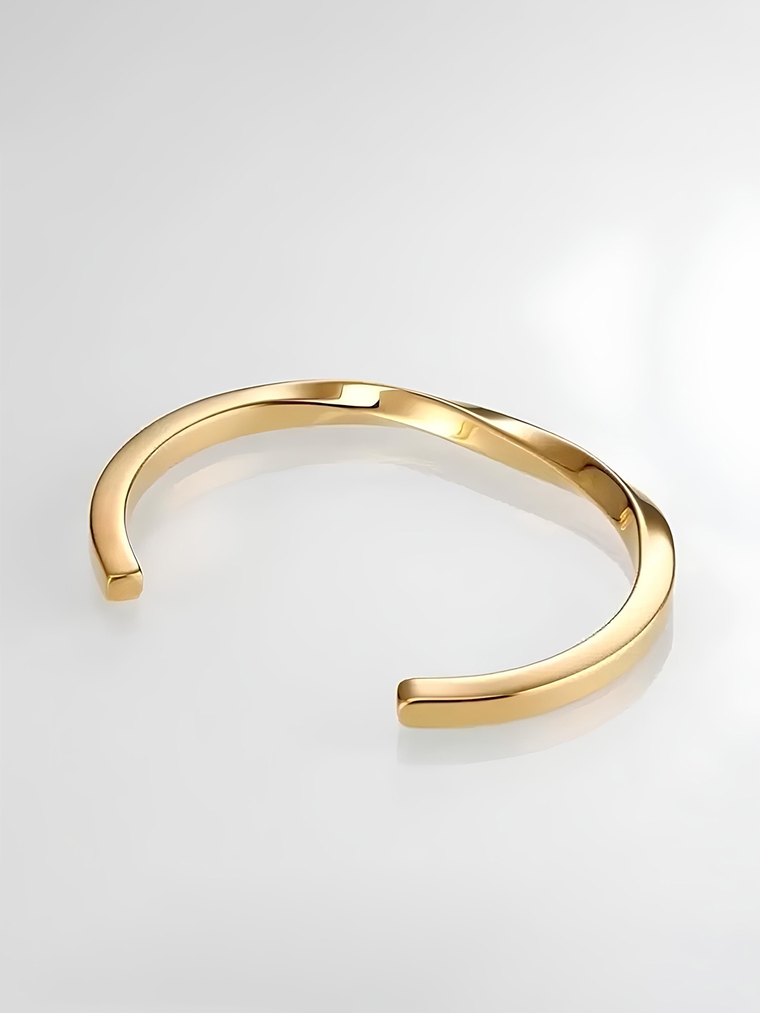 

KARISHMA KREATIONS Unisex Gold-Plated Kada Bracelet