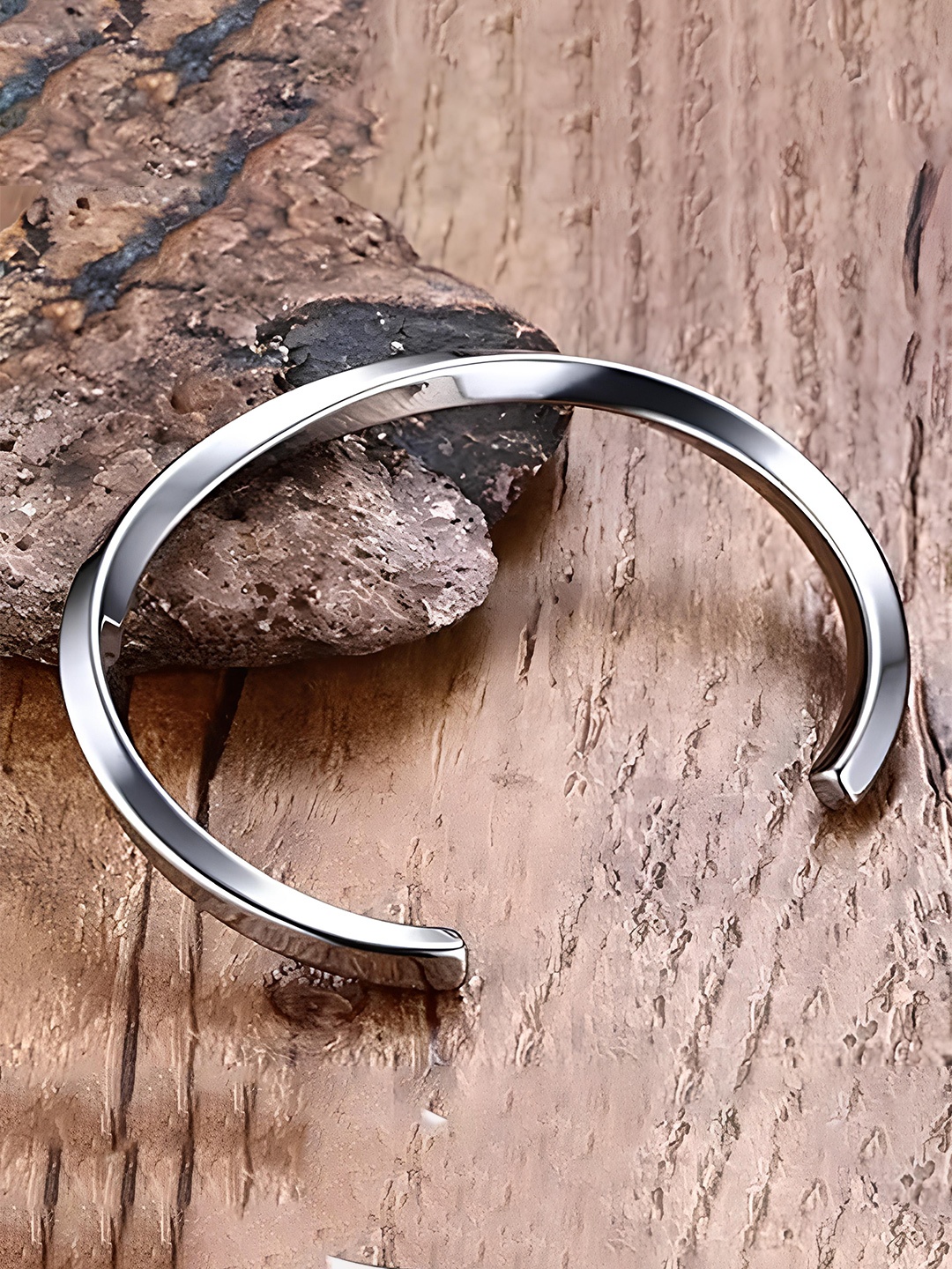 

KARISHMA KREATIONS Unisex Silver Plated Stainless Steel Kada Bracelet