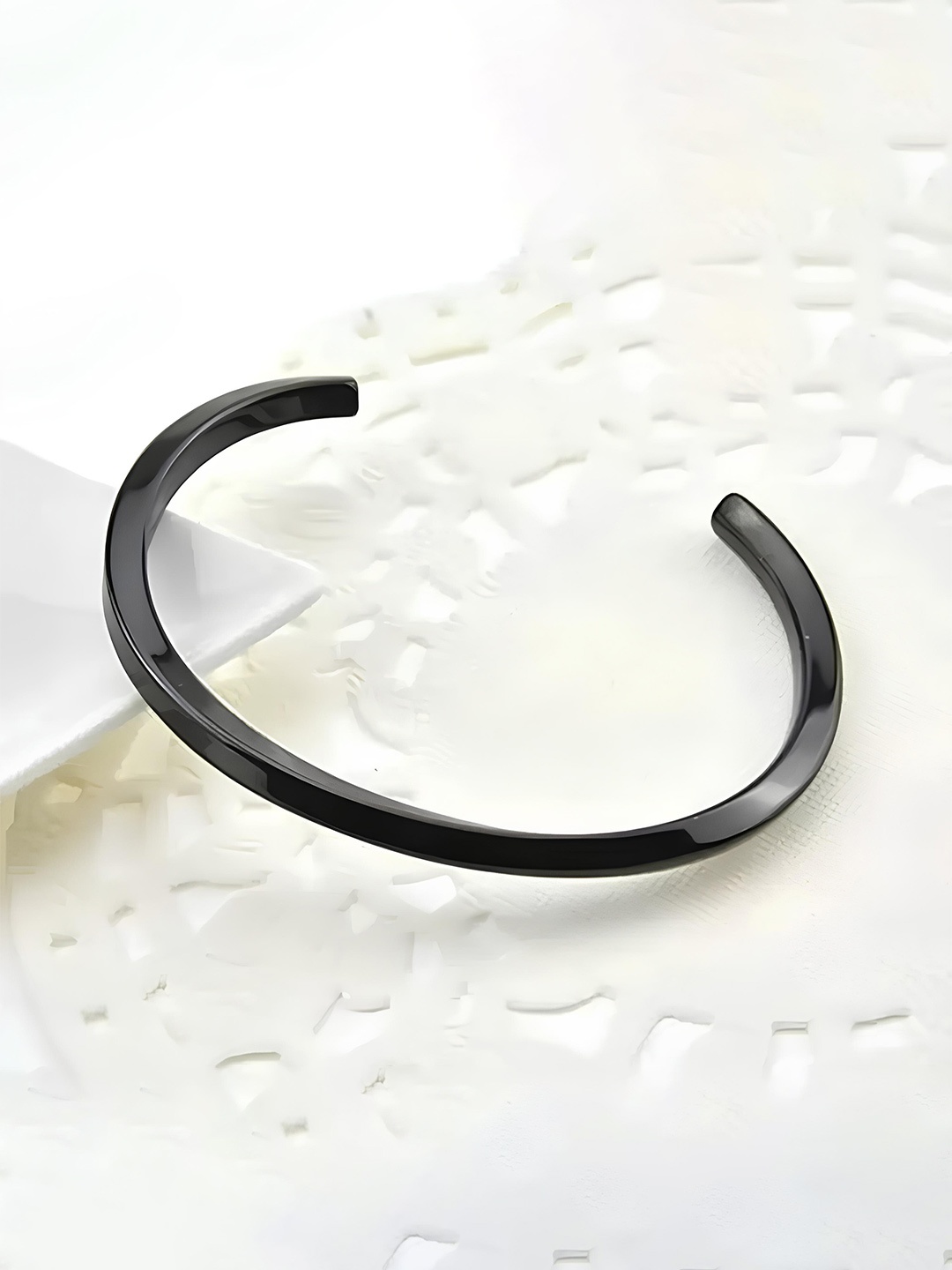 

KARISHMA KREATIONS Unisex Stainless Steel Cuff Bracelet, Black
