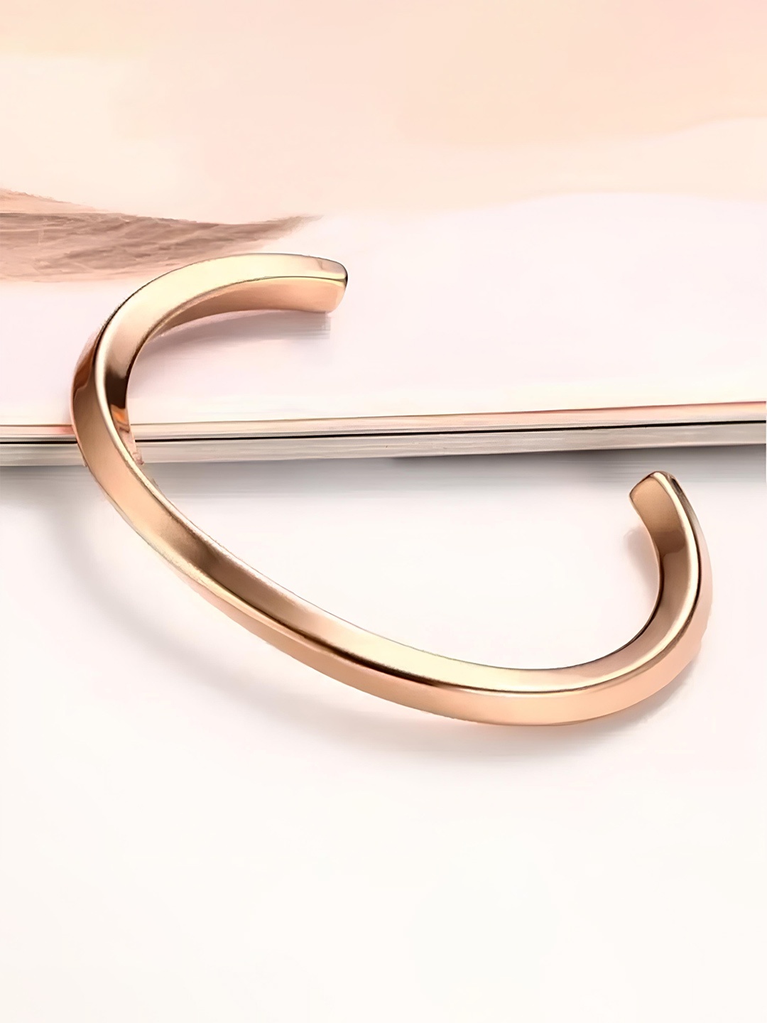 

KARISHMA KREATIONS Unisex Gold-Plated Cuff Bracelet