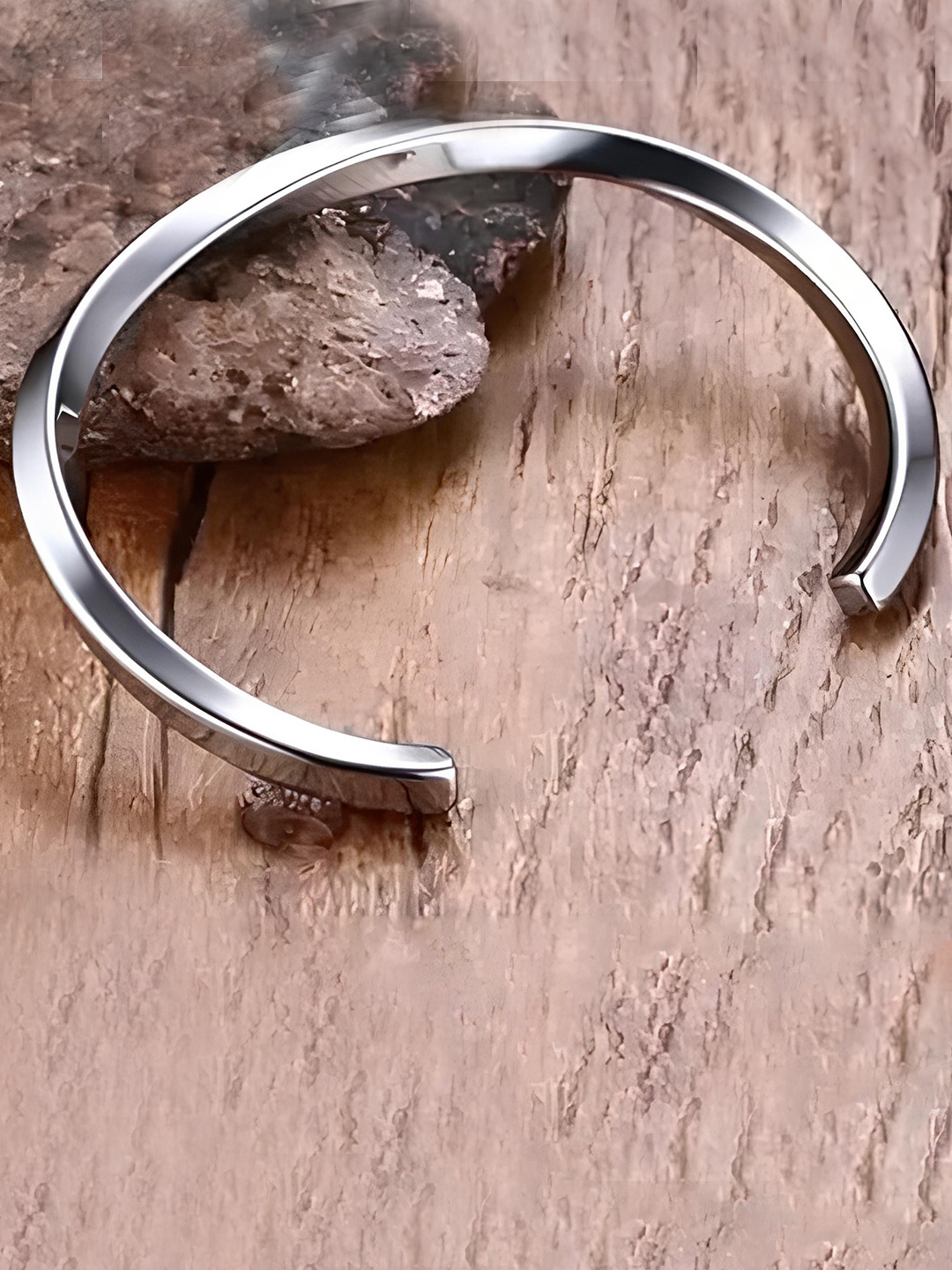 

KARISHMA KREATIONS Unisex Silver-Plated Kada Bracelet