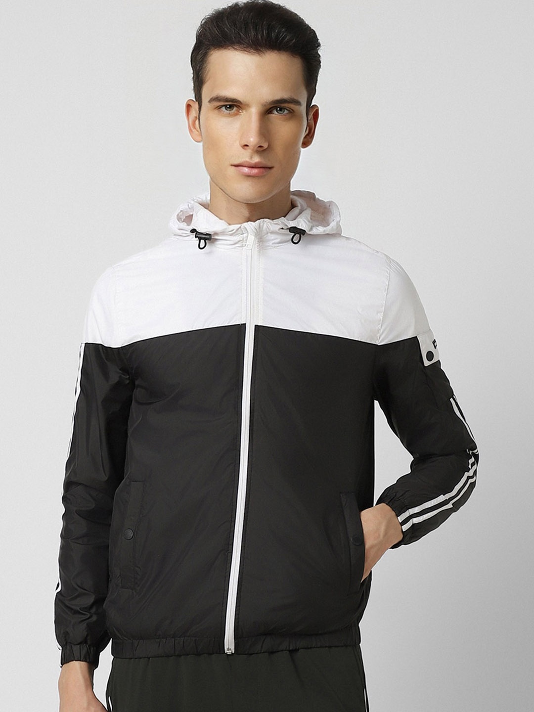 

Van Heusen Flex Colourblocked Hooded Open Front Jacket, Black