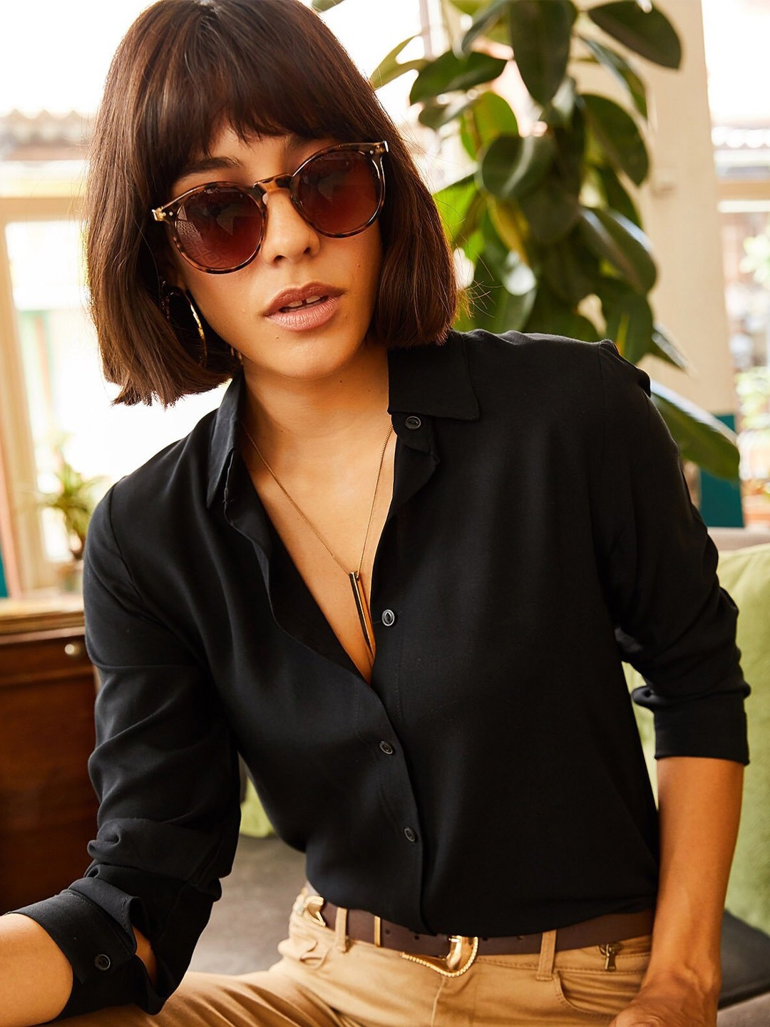 

Olalook Spread Collar Casual Shirt, Black