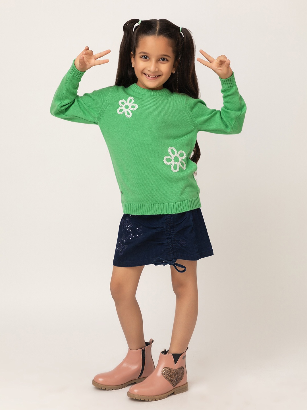 

Purple United Kids Girls Floral Printed Acrylic Pullover Sweater, Green