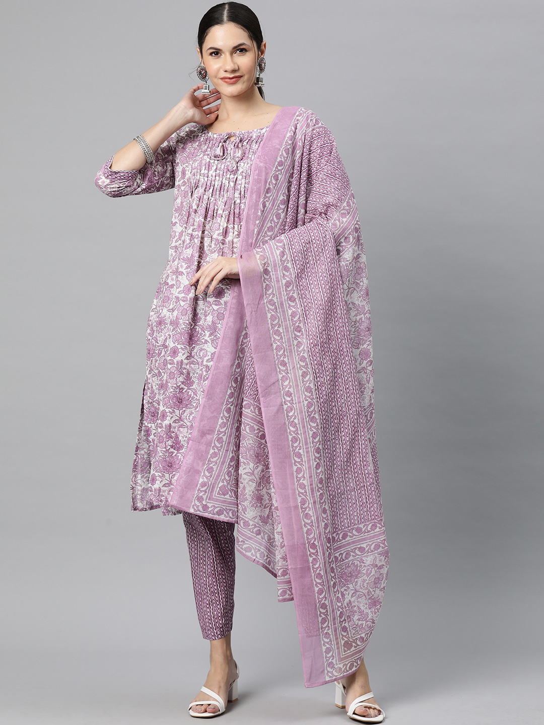 

Readiprint Fashions Floral Printed Pleated Pure Cotton Kurta with Trousers & Dupatta, Mauve