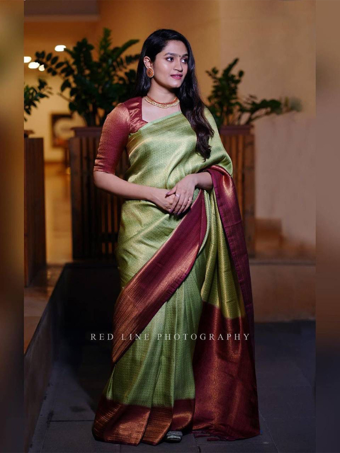 

Visit Wear Woven Design Art Silk Zari Kanjeevaram Saree, Green