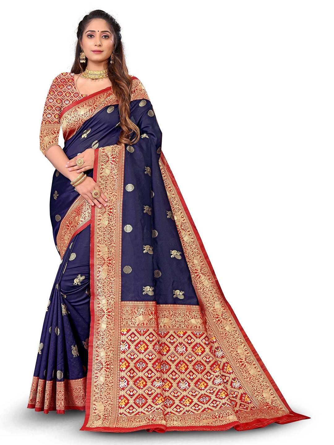 

Visit Wear Ethnic Motifs Woven Design Zari Kanjeevaram Saree, Magenta