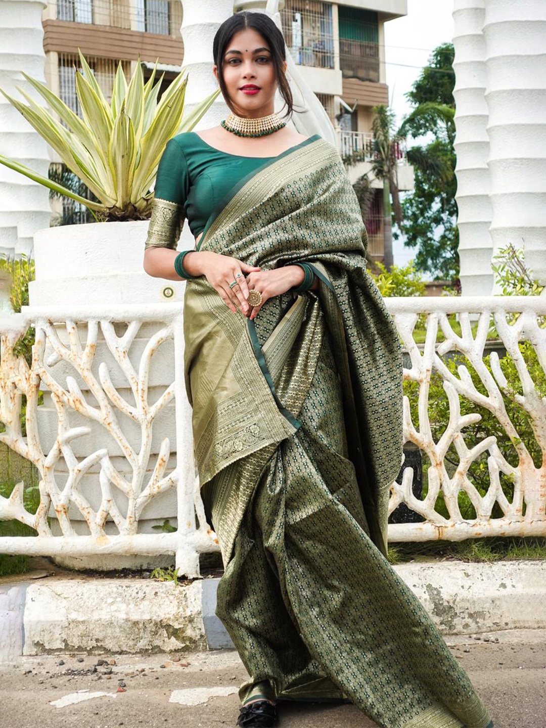 

Visit Wear Ethnic Motifs Woven Design Zari Kanjeevaram Saree, Green