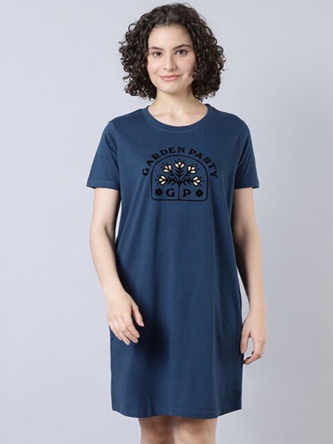 

Aila Graphic Printed Nightdress, Navy blue
