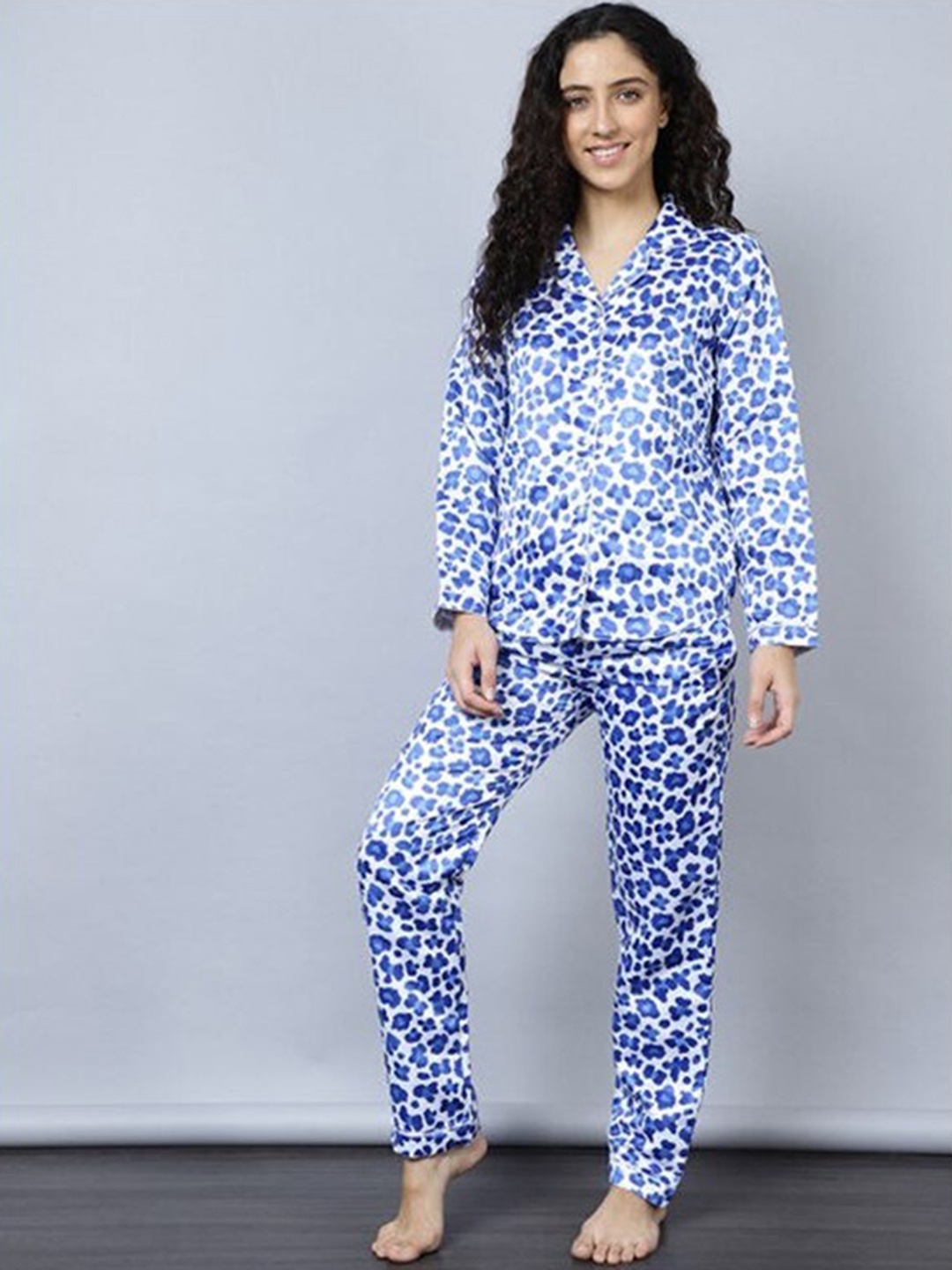 

Aila Abstract Printed Pure Cotton Lapel Collar Night suit, Blue