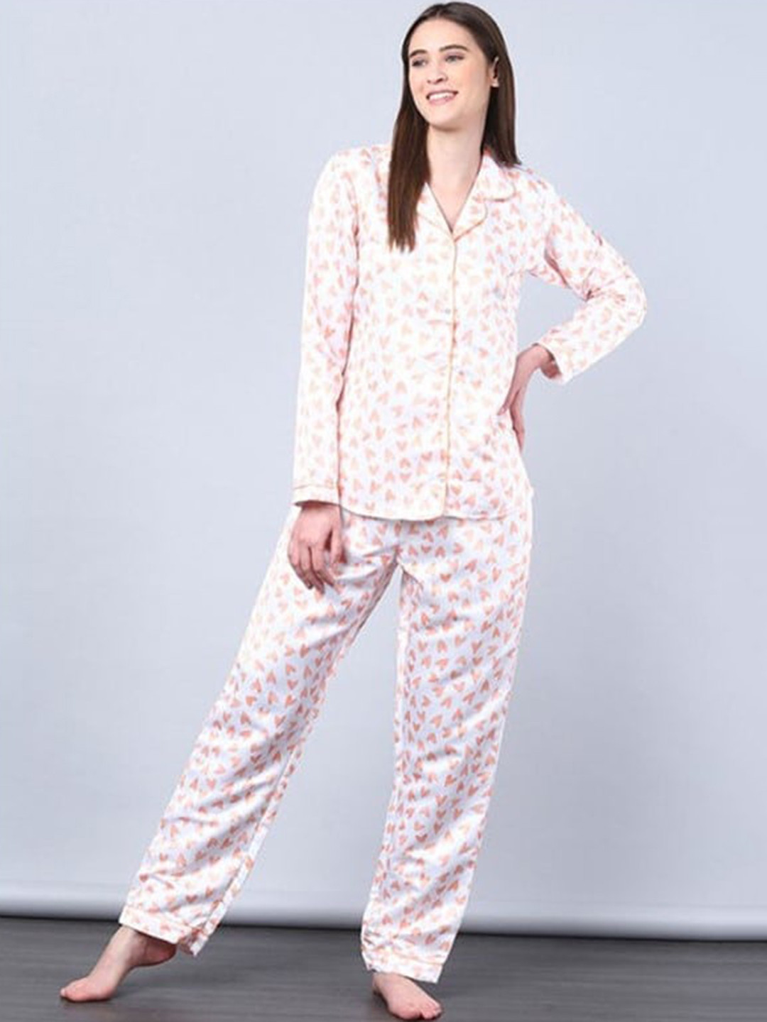 

Aila Conversational Printed Lapel Collar Night suit, White