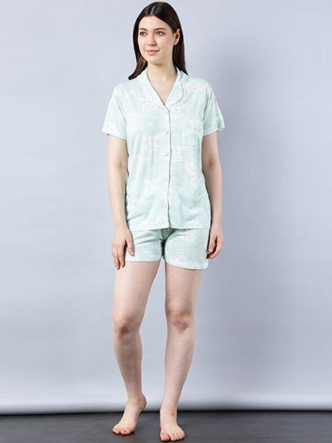 

Aila Floral Printed Lapel Collar Night suit, Green