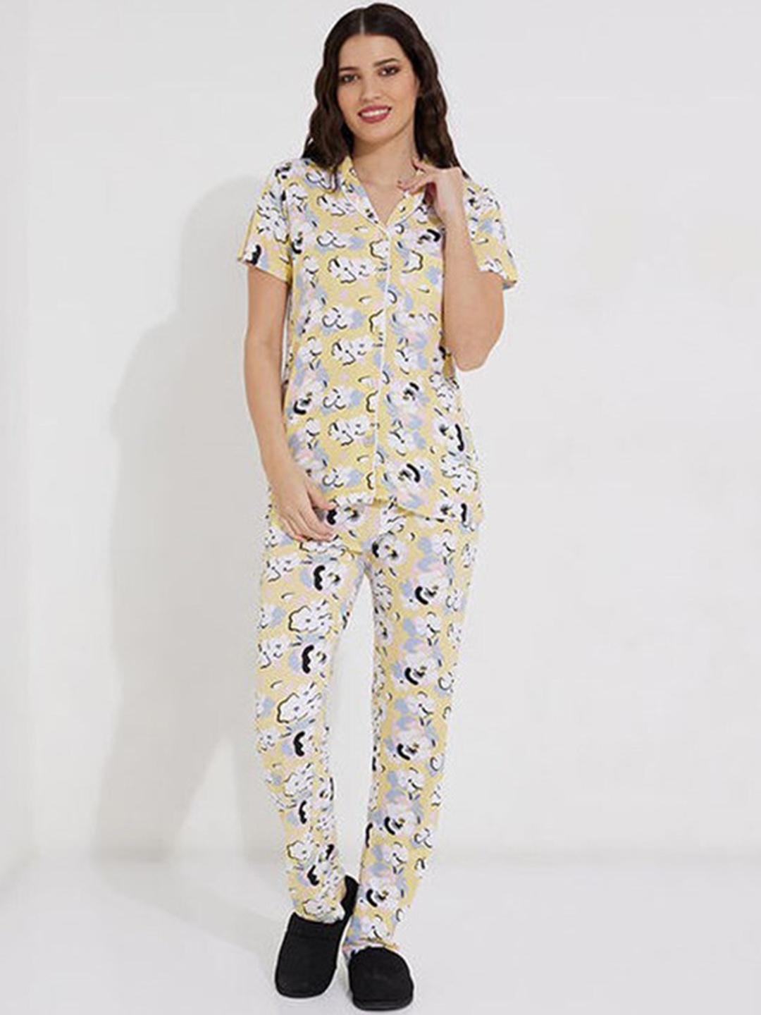 

Aila Floral Printed Lapel Collar Night Suit, Beige