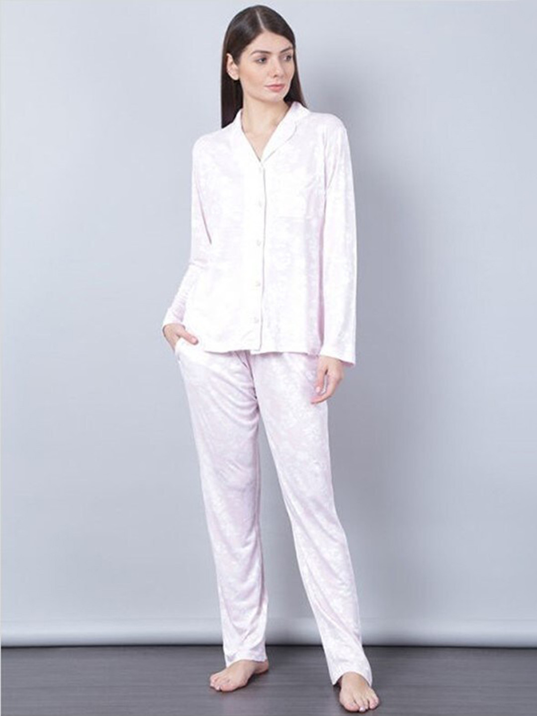 

Aila Floral Printed Night suit, Pink