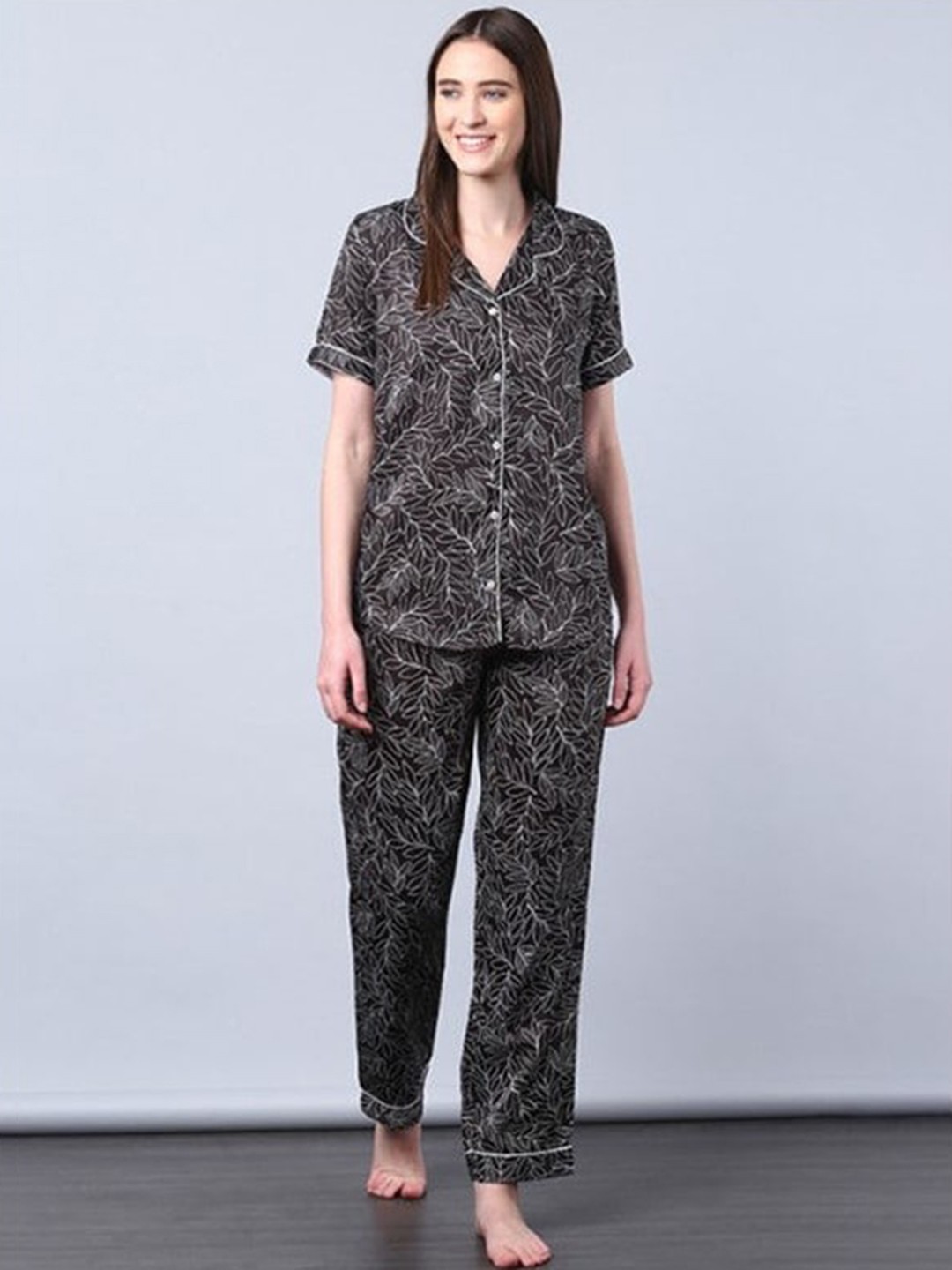 

Aila Floral Printed Lapel Collar Shirt With Pyjamas, Brown