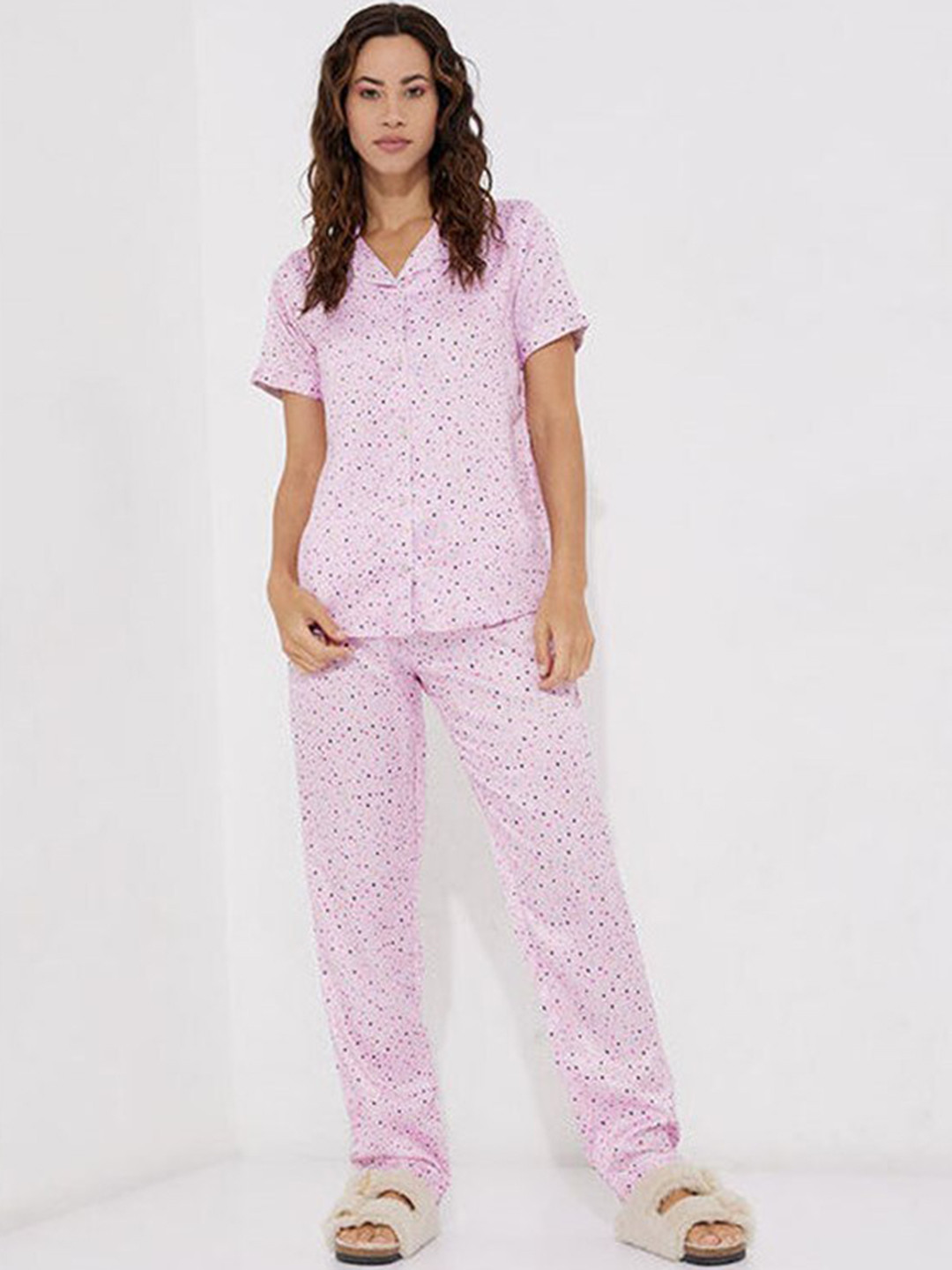 

Aila Polka Dot Printed Pure Cotton Night suit, Pink