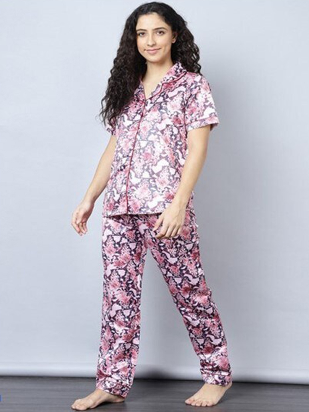 

Aila Animal Printed Lapel Collar Pure Cotton Shirt With Pyjamas, Pink