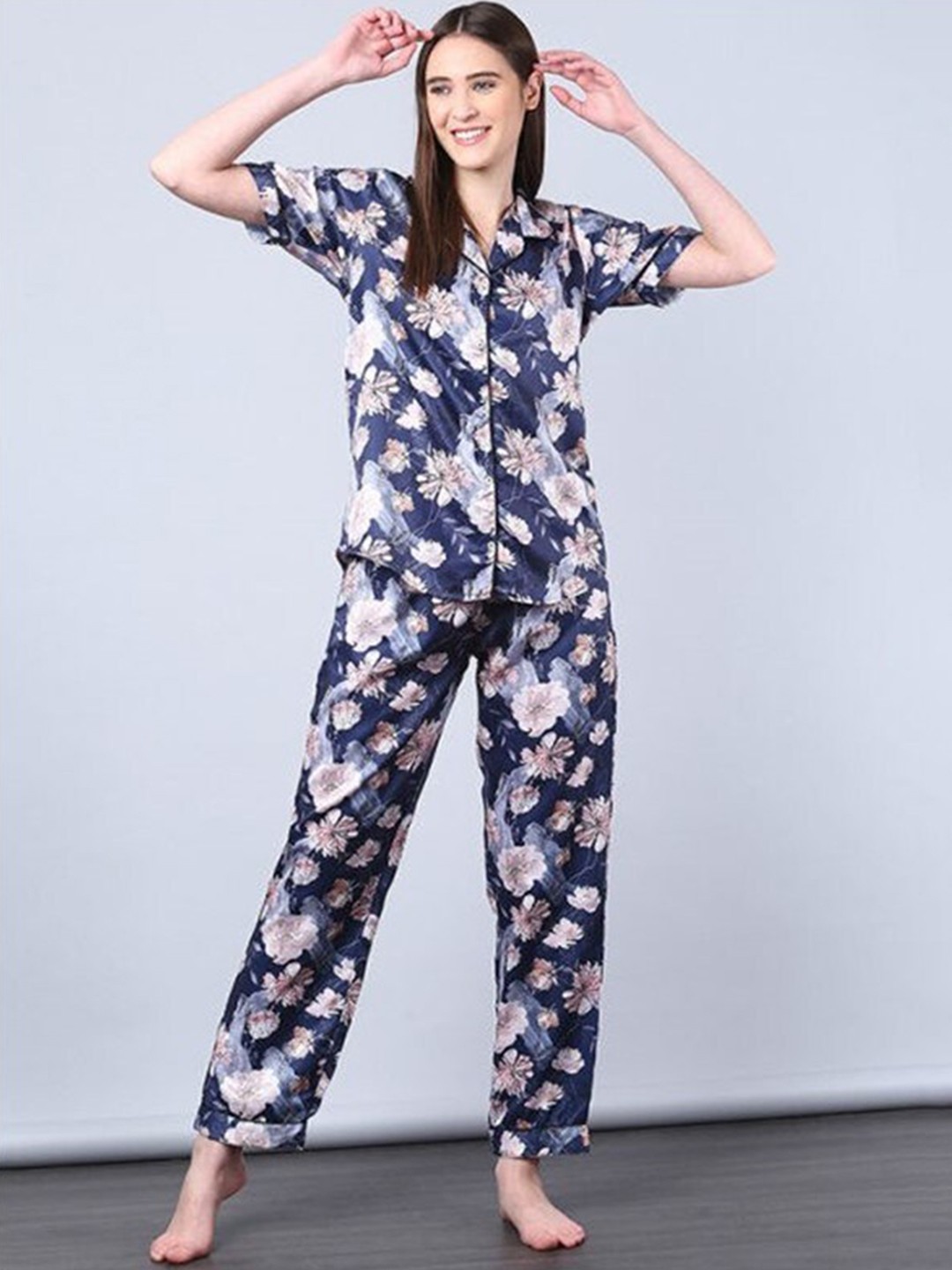 

Aila Floral Printed Lapel Collar Night suit, Blue