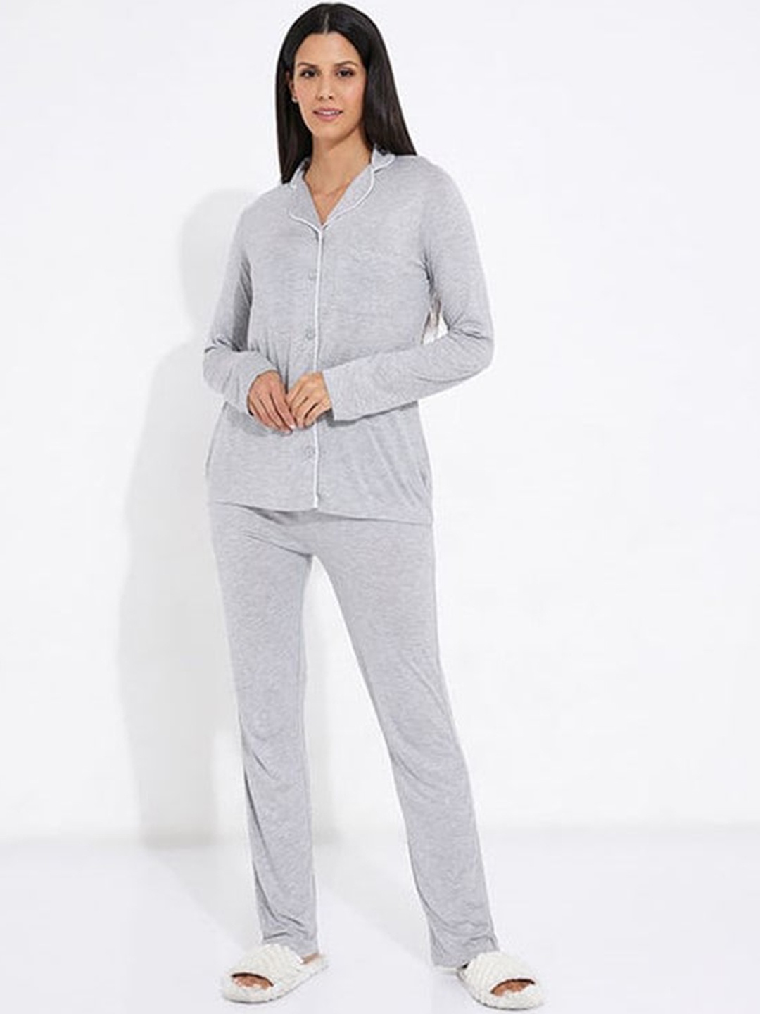 

Aila Lapel Collar Night suit, Grey melange