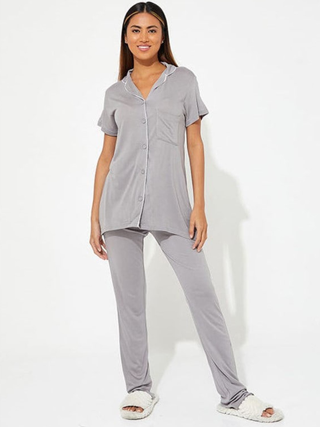 

Aila Lapel Collar Short Sleeves Night Suit, Grey