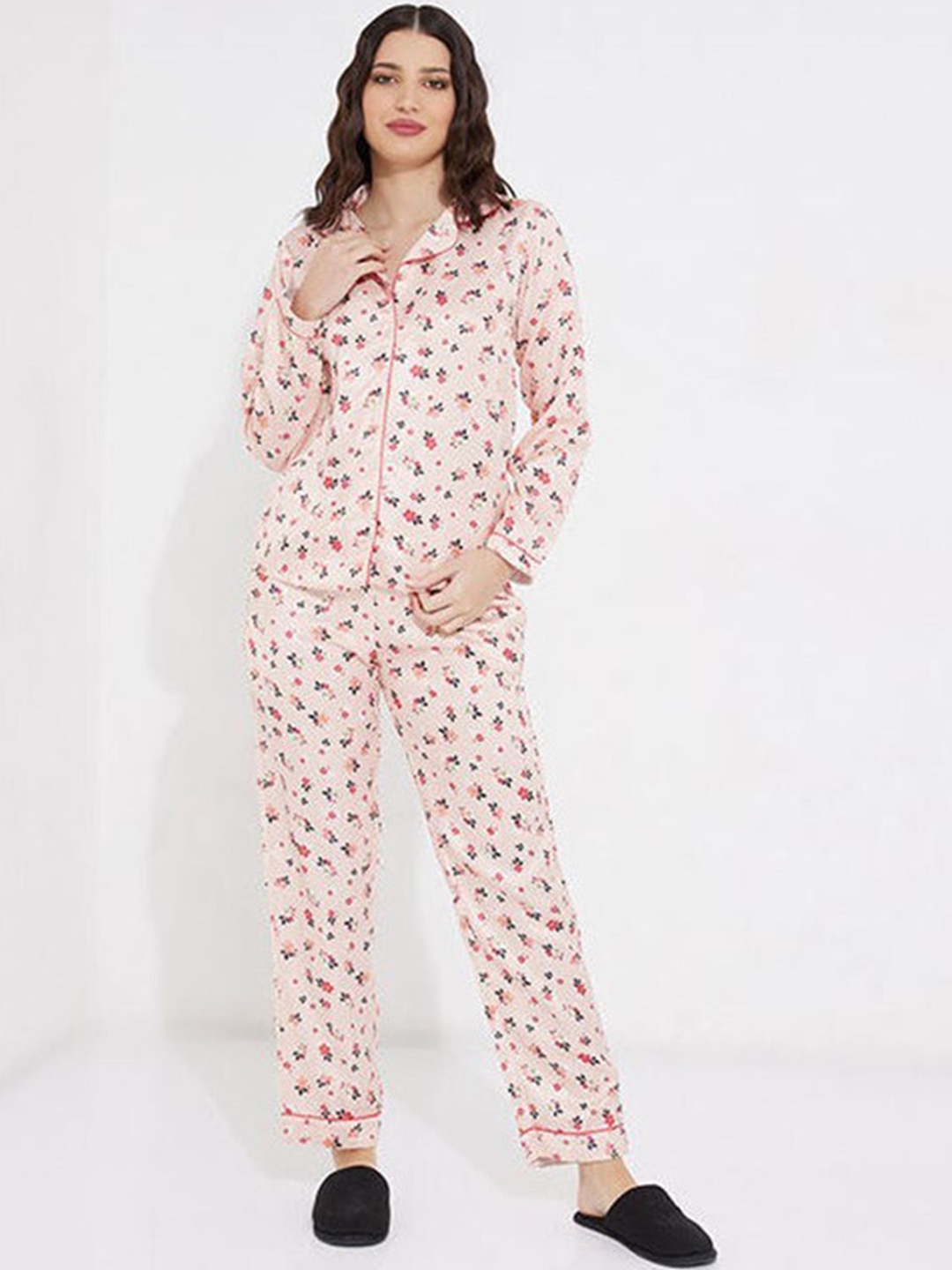 

Aila Polka Dots Printed Pure Cotton Shirt With Pyjamas, Pink